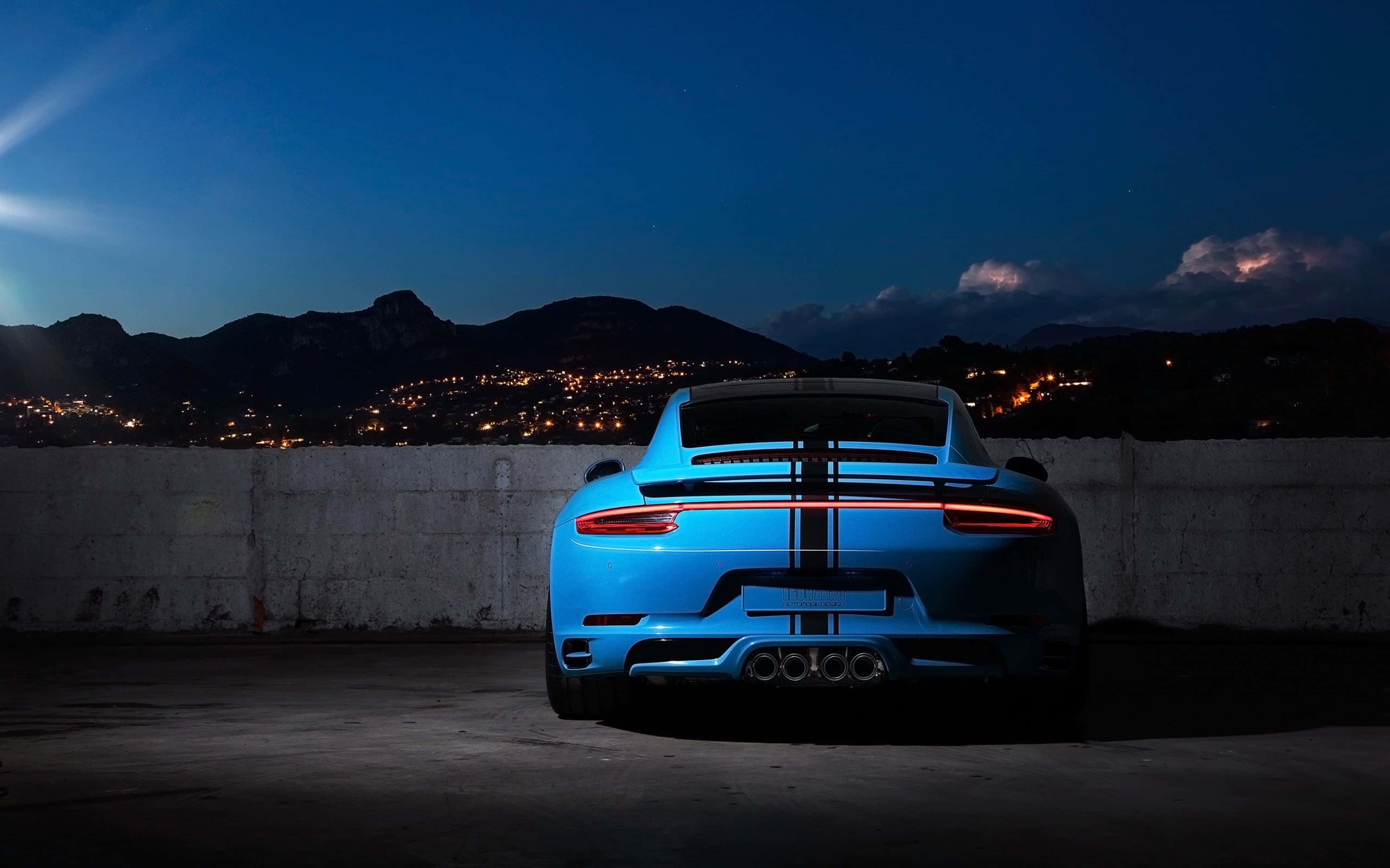 4K Siêu Nét Xe Porsche Màu Xanh Hình nền