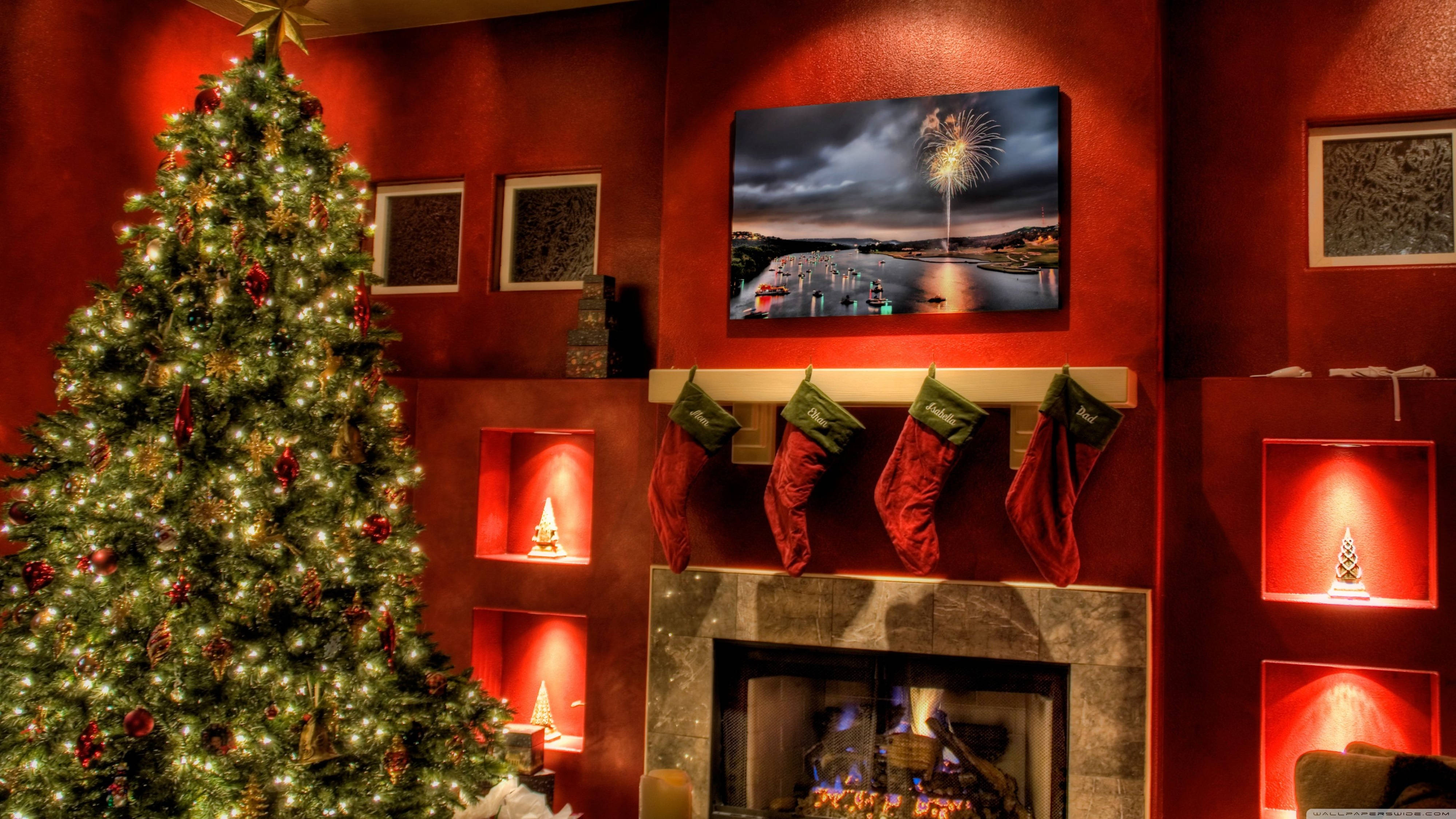 4K Ultra HD Cây Thông Noel Cạnh Lò Sưởi Hình nền