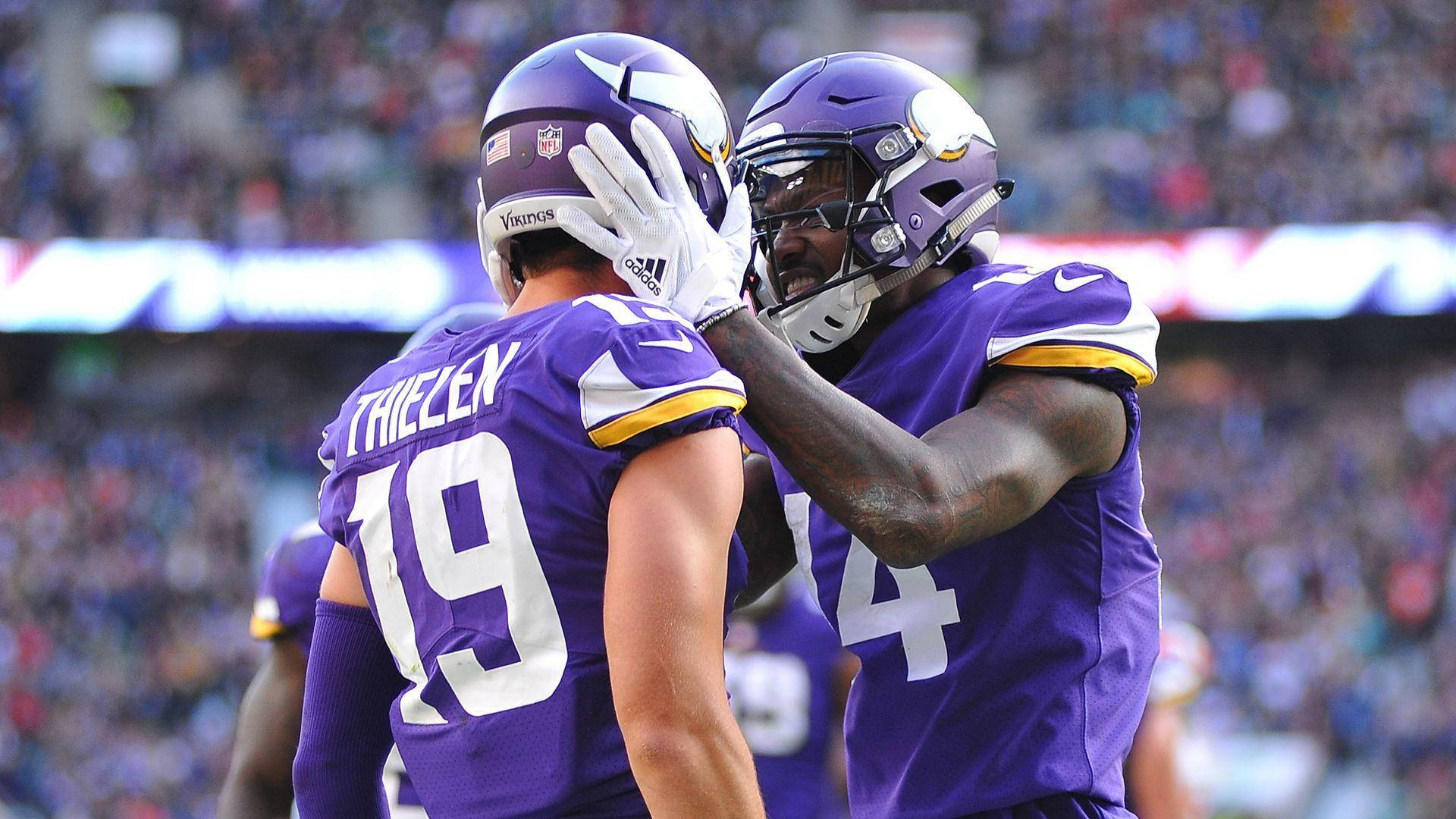 Adam Thielen và Ryan Wright Hình nền