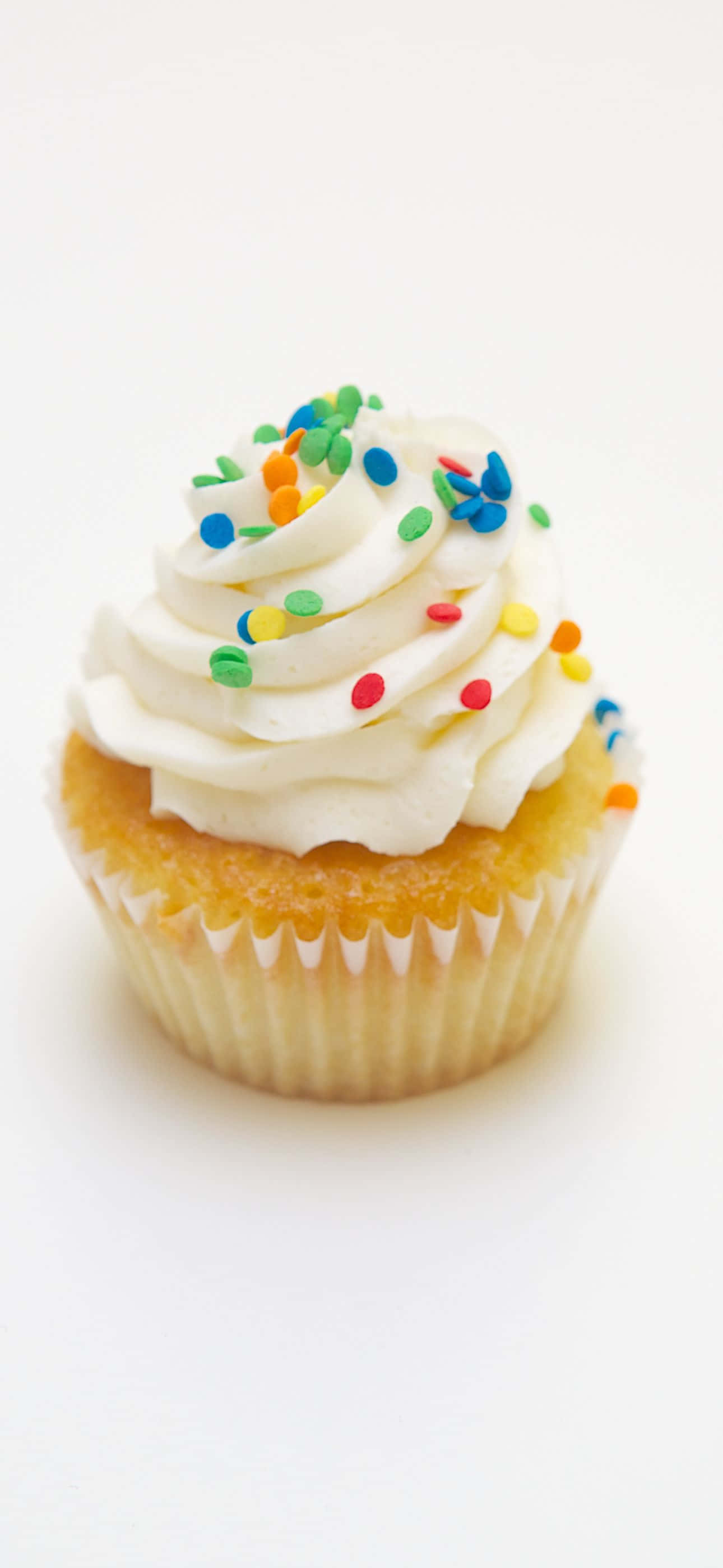 Bánh cupcake trắng với lớp kem phủ trắng Hình nền