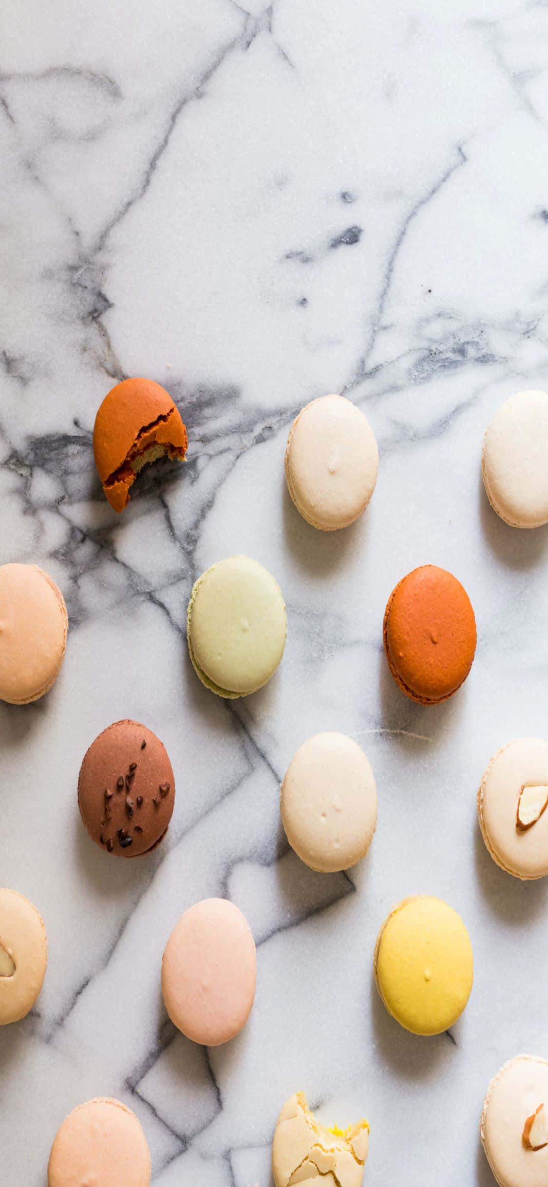 Bánh Macaron Trên Nền Đá Cẩm Thạch iPhone X Hình nền
