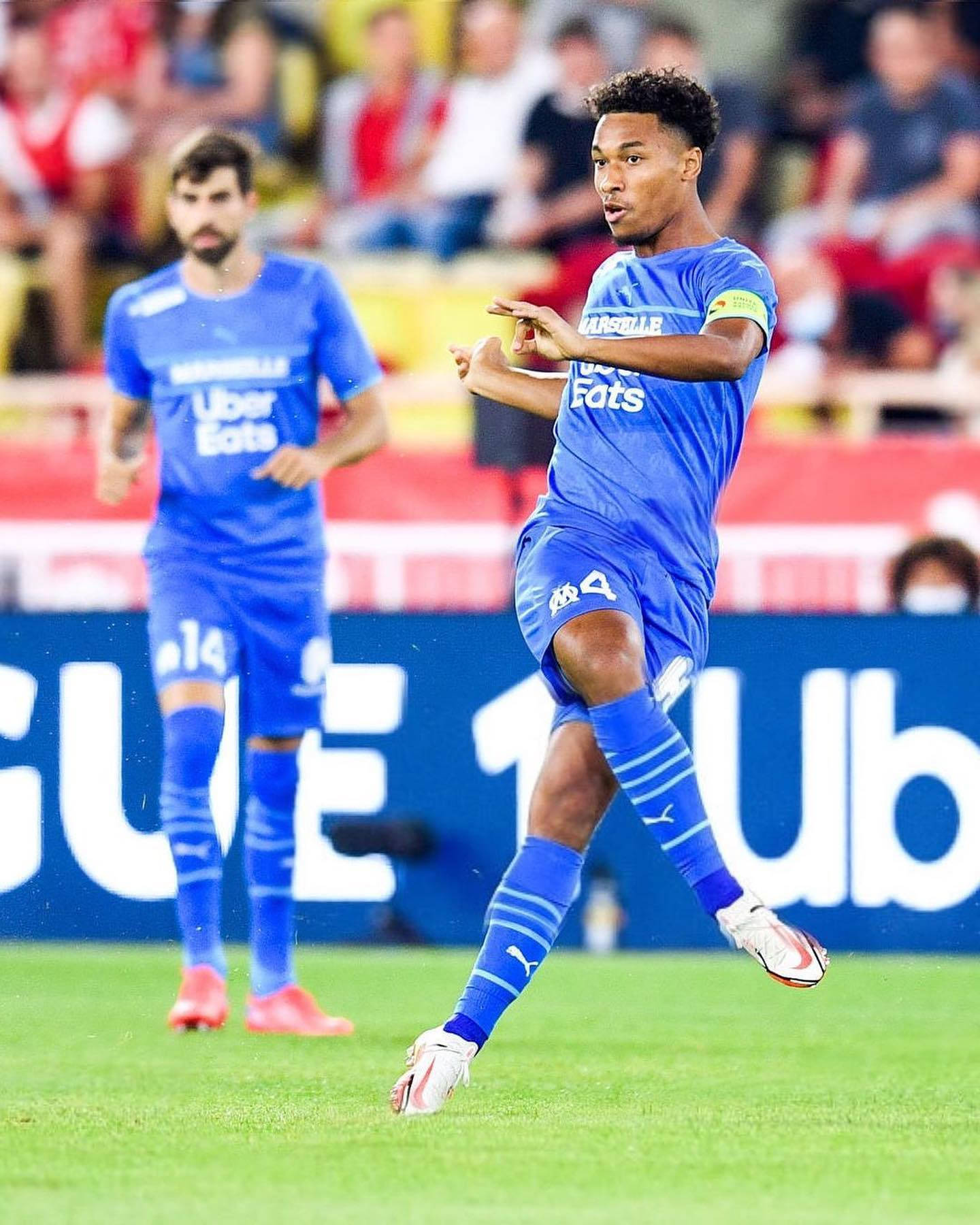 Boubacar Kamara Đang Sút Bóng Hình nền