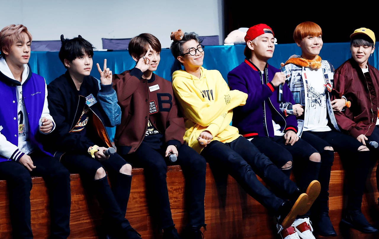 BTS Dễ Thương Tại Buổi Gặp Gỡ Fan Hình nền