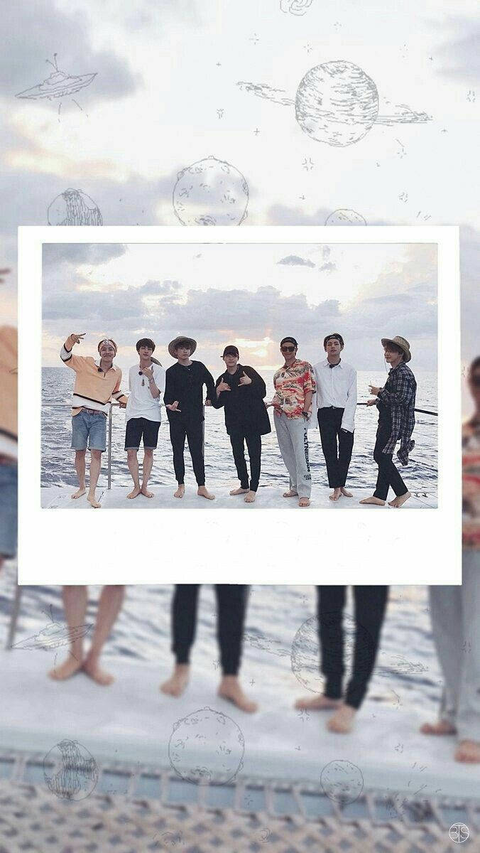BTS Du Thuyền Polaroid Thẩm Mỹ Hình nền
