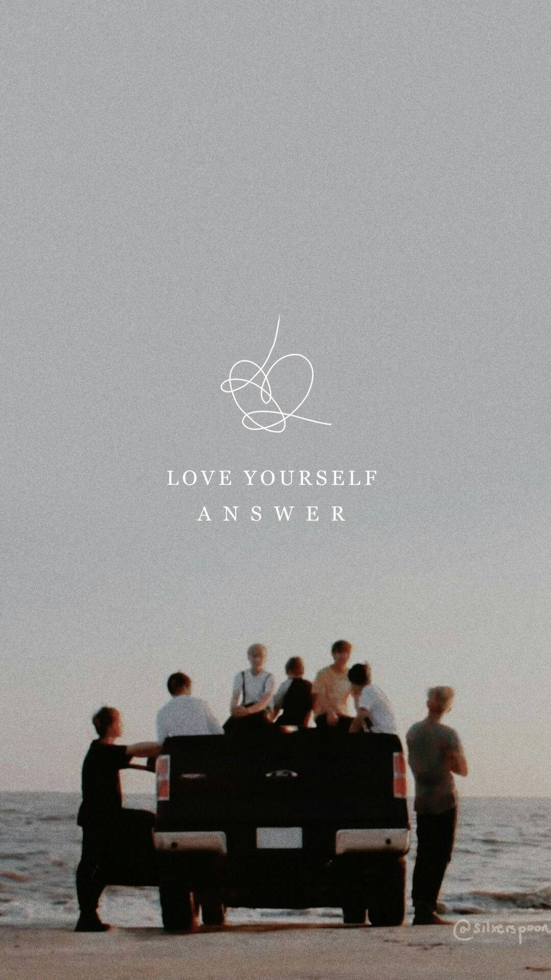 BTS Thẩm Mỹ Trên Xe Tải Bãi Biển Hình nền