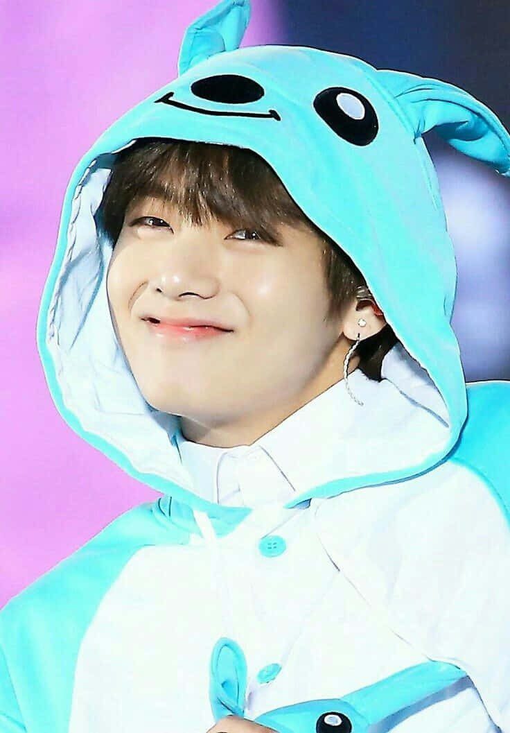 BTS V tạo dáng cho người hâm mộ Hình nền