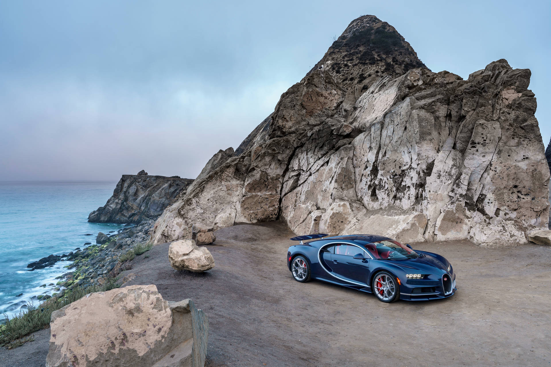 Hình nền Bugatti Chiron Bên Bờ Biển