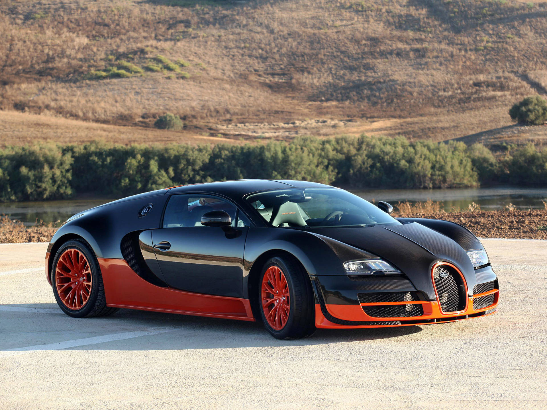 Hình nền Bugatti Veyron Đỗ Ngoài Trời