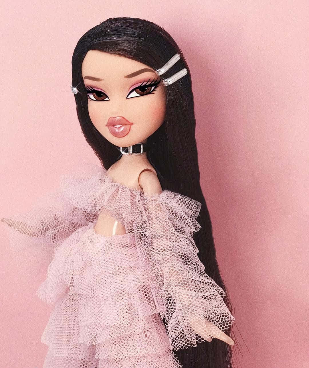 Búp bê Bratz Jade phong cách thẩm mỹ màu hồng Hình nền