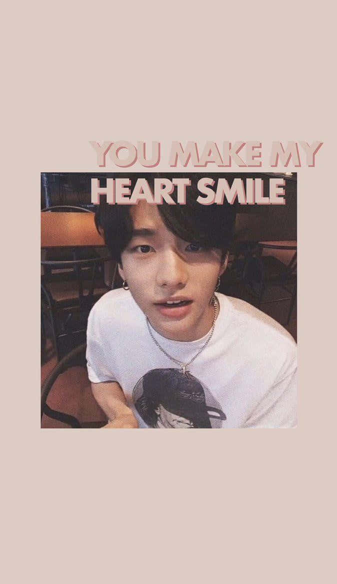 Ca sĩ Hàn Quốc Hyunjin You Make My Heart Smile Hình nền