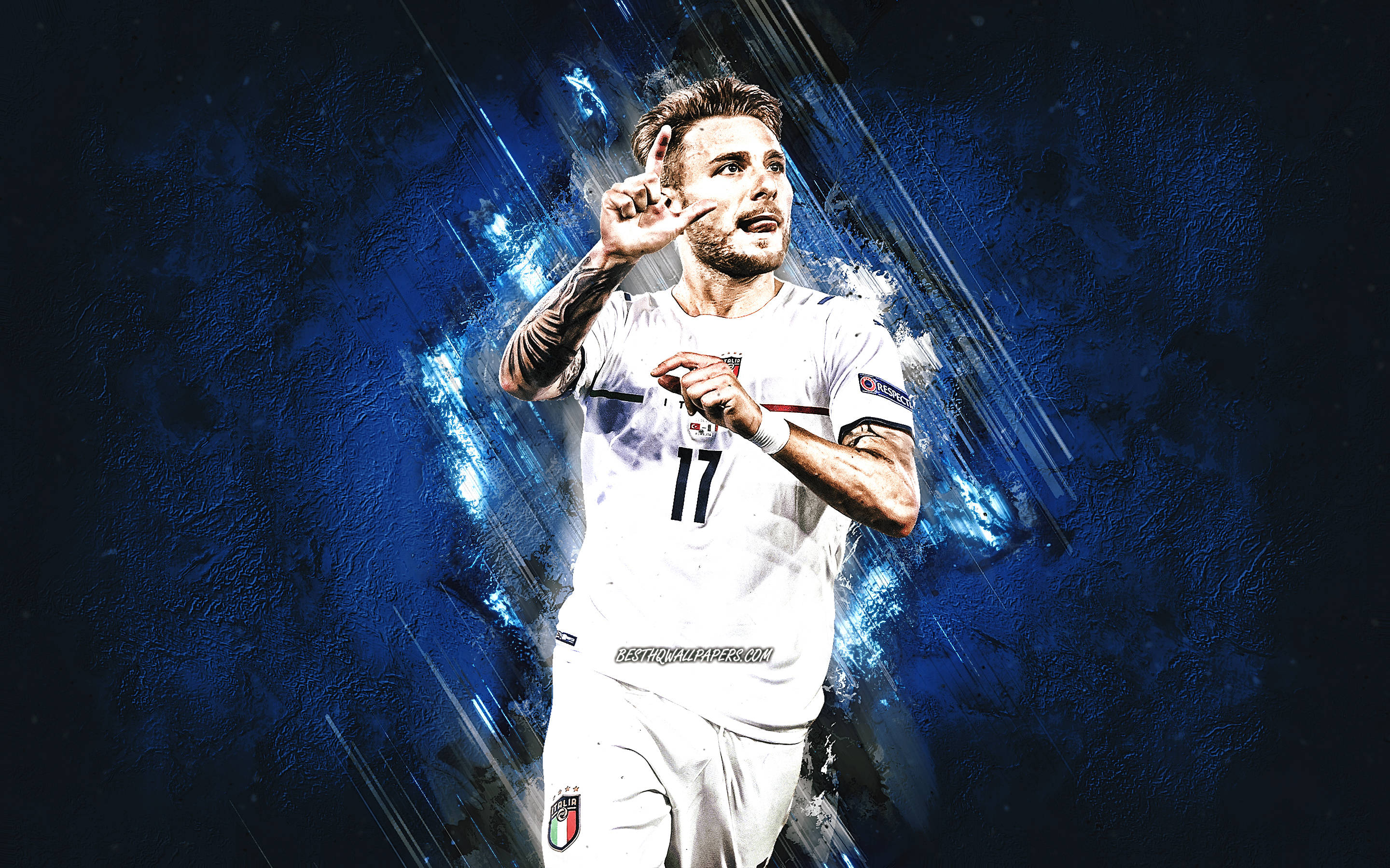 Cận cảnh Ciro Immobile tập trung vào trận đấu. Hình nền