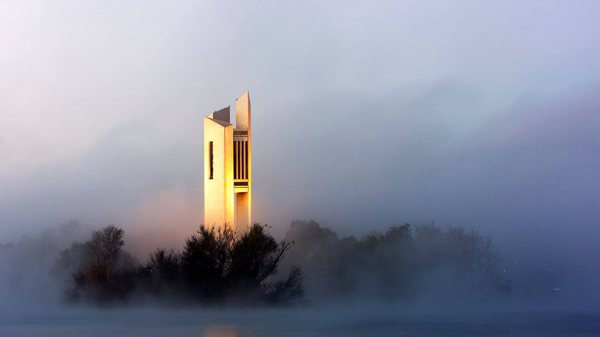 Canberra National Carillon Trong Sương mù Dày Hình nền