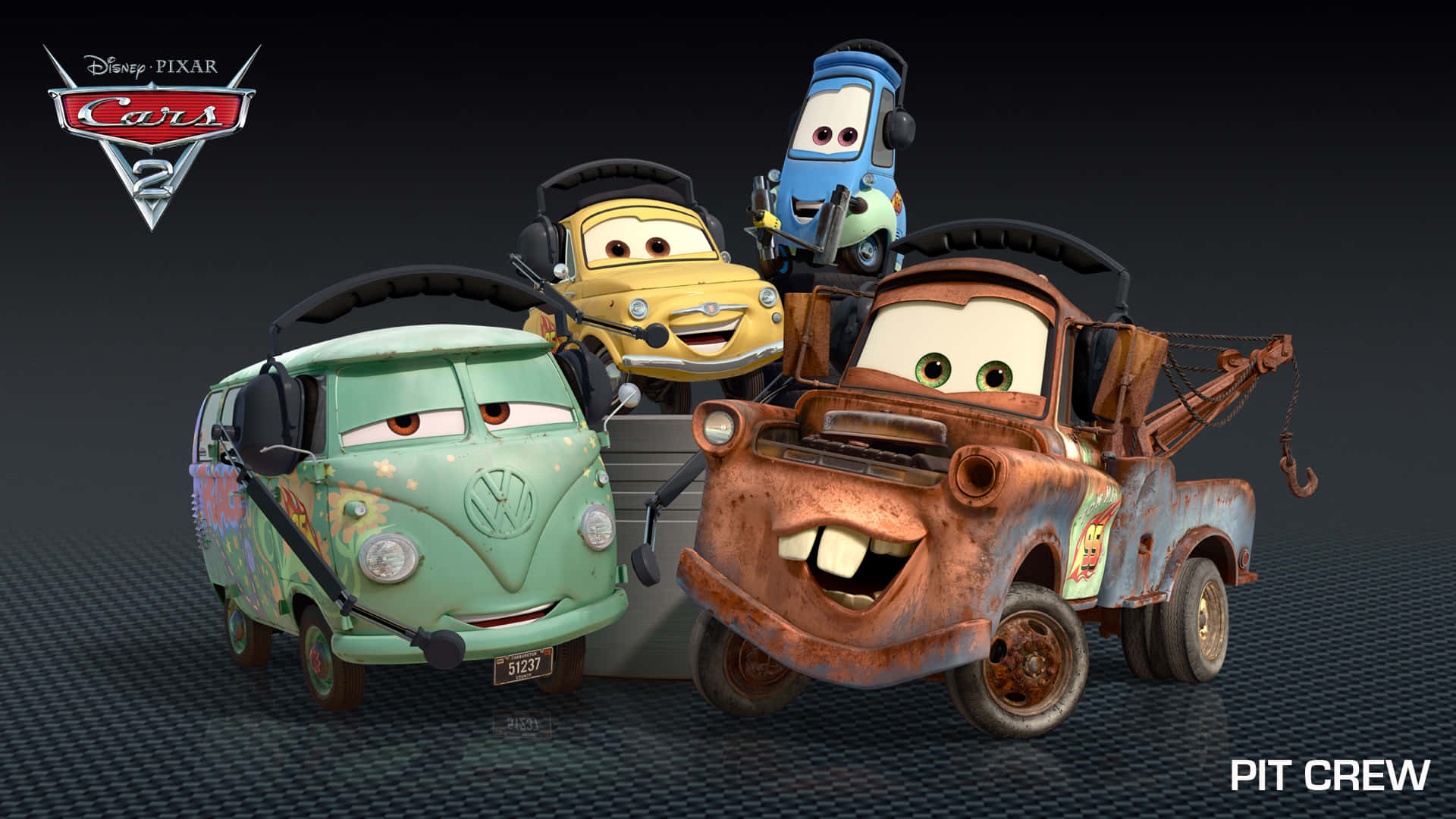 Cars 2: Lightning McQueen dẫn đầu cuộc đua Hình nền