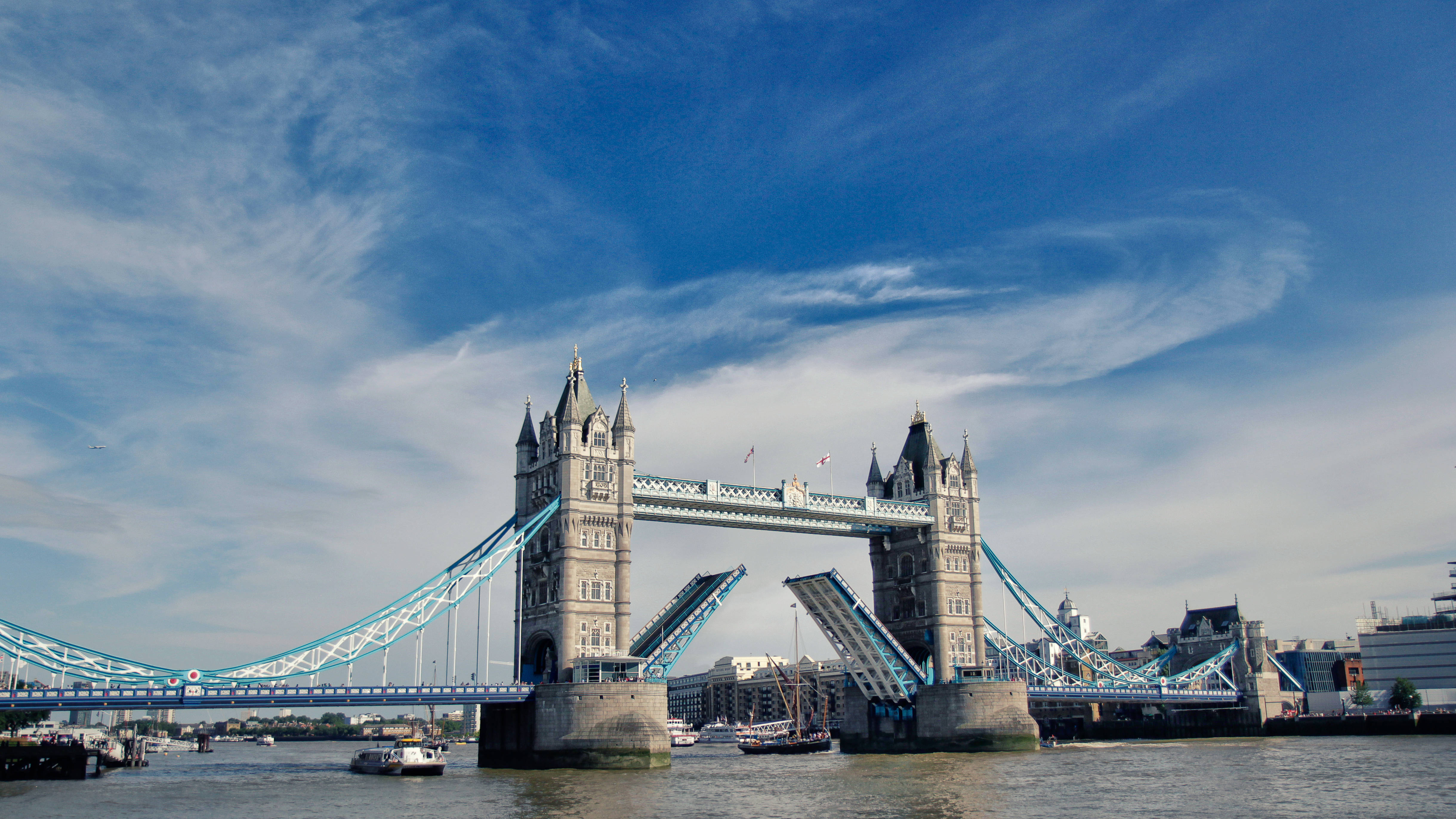 Cầu Tower đóng ở London Hình nền