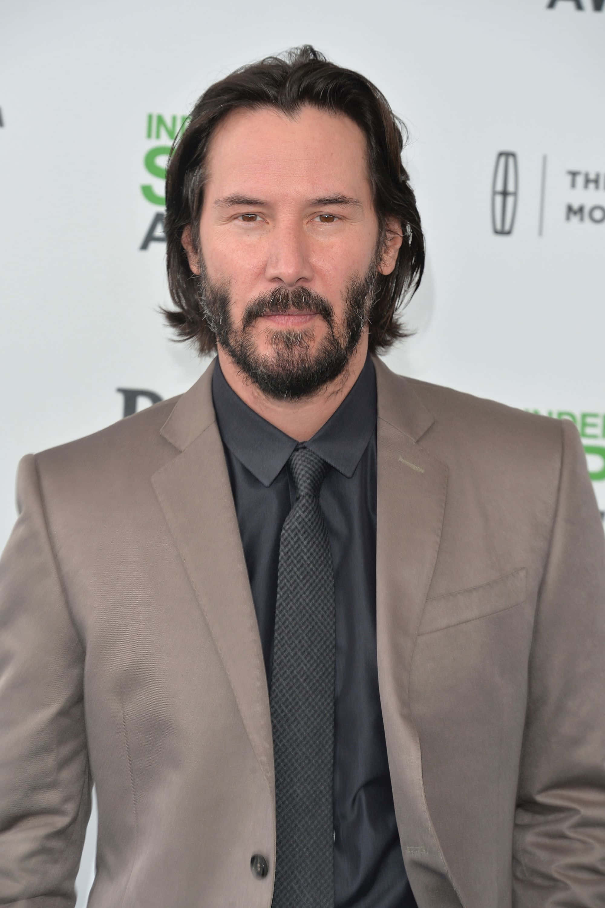 Chân dung Keanu Reeves cuốn hút Hình nền