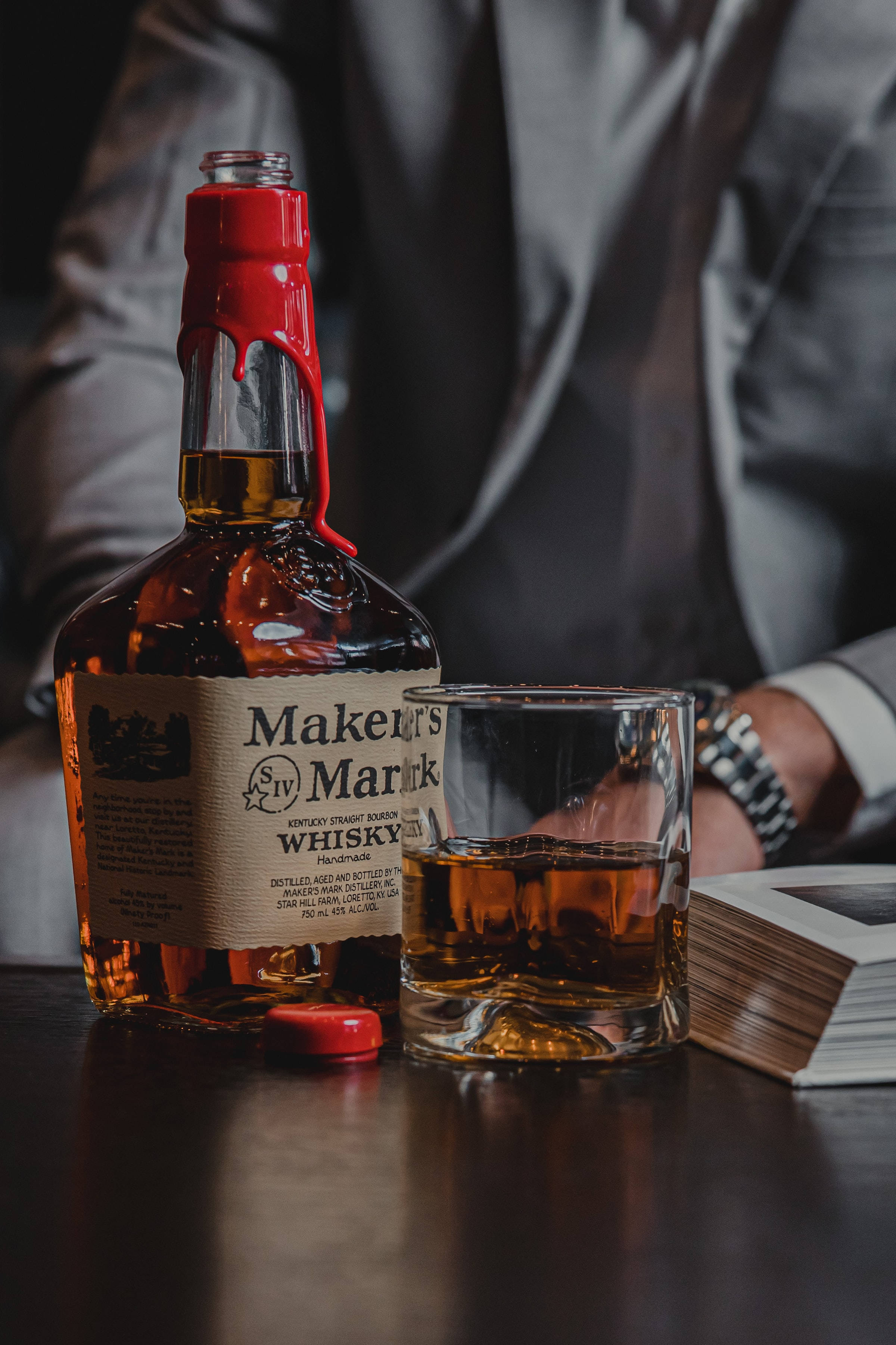 Chú thích: Hương vị tuyệt hảo - Maker's Mark Whiskey Hình nền