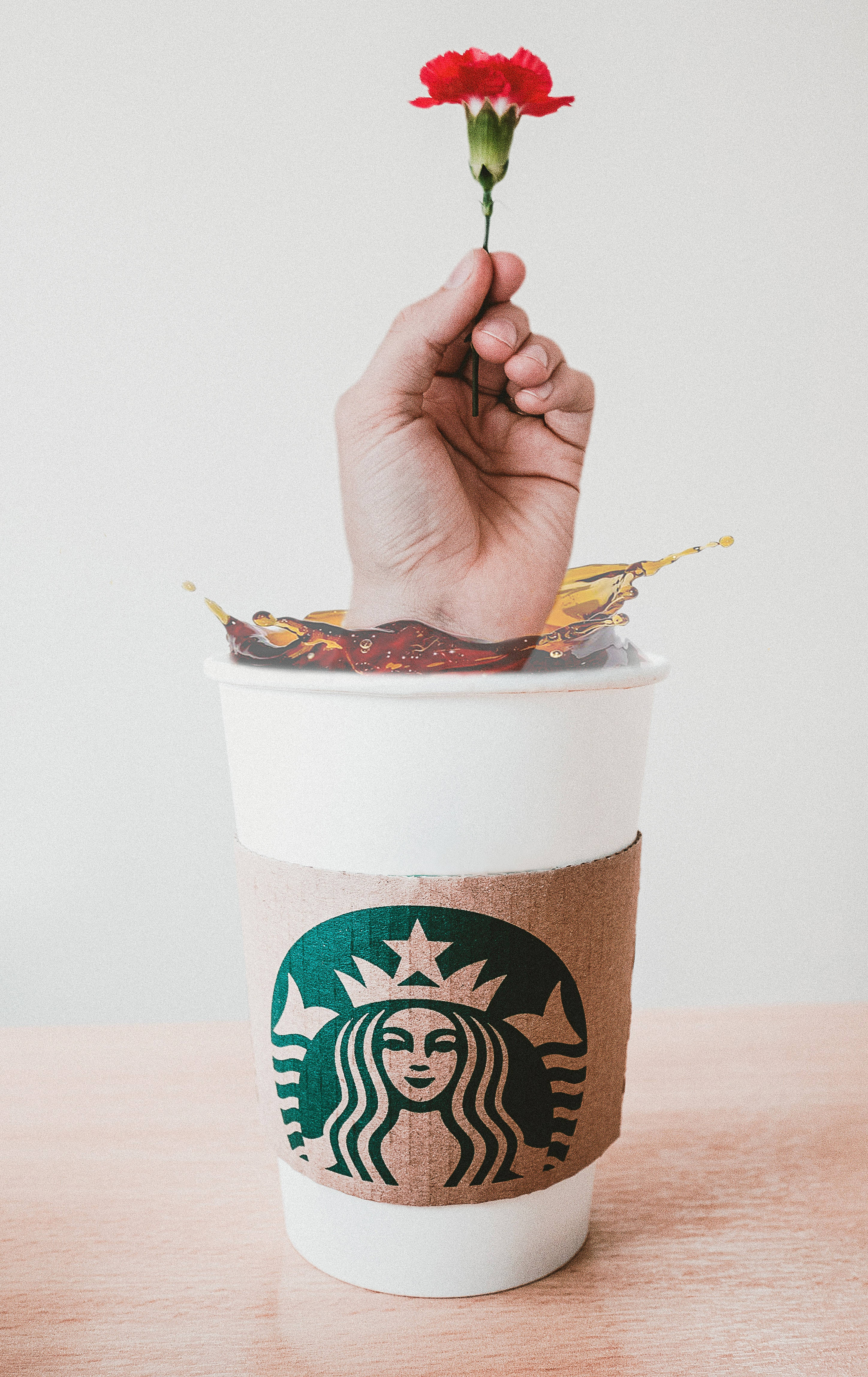 Chú thích: Làm Phong Phú Trải Nghiệm Cà Phê với Starbucks trên iPhone Hình nền