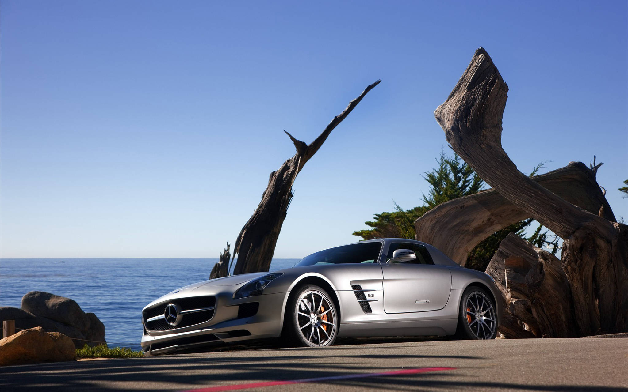 Chú thích: Mercedes-Benz thanh lịch – Biểu tượng của sự xa hoa Hình nền