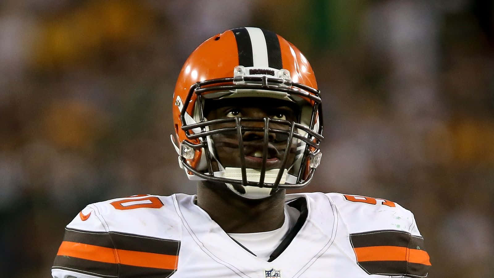 Cleveland Browns Emmanuel Ogbah Cận Cảnh Hình nền
