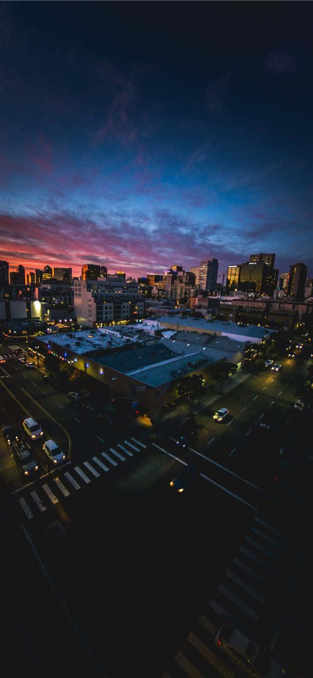 Con đường tối ở San Diego iPhone Hình nền