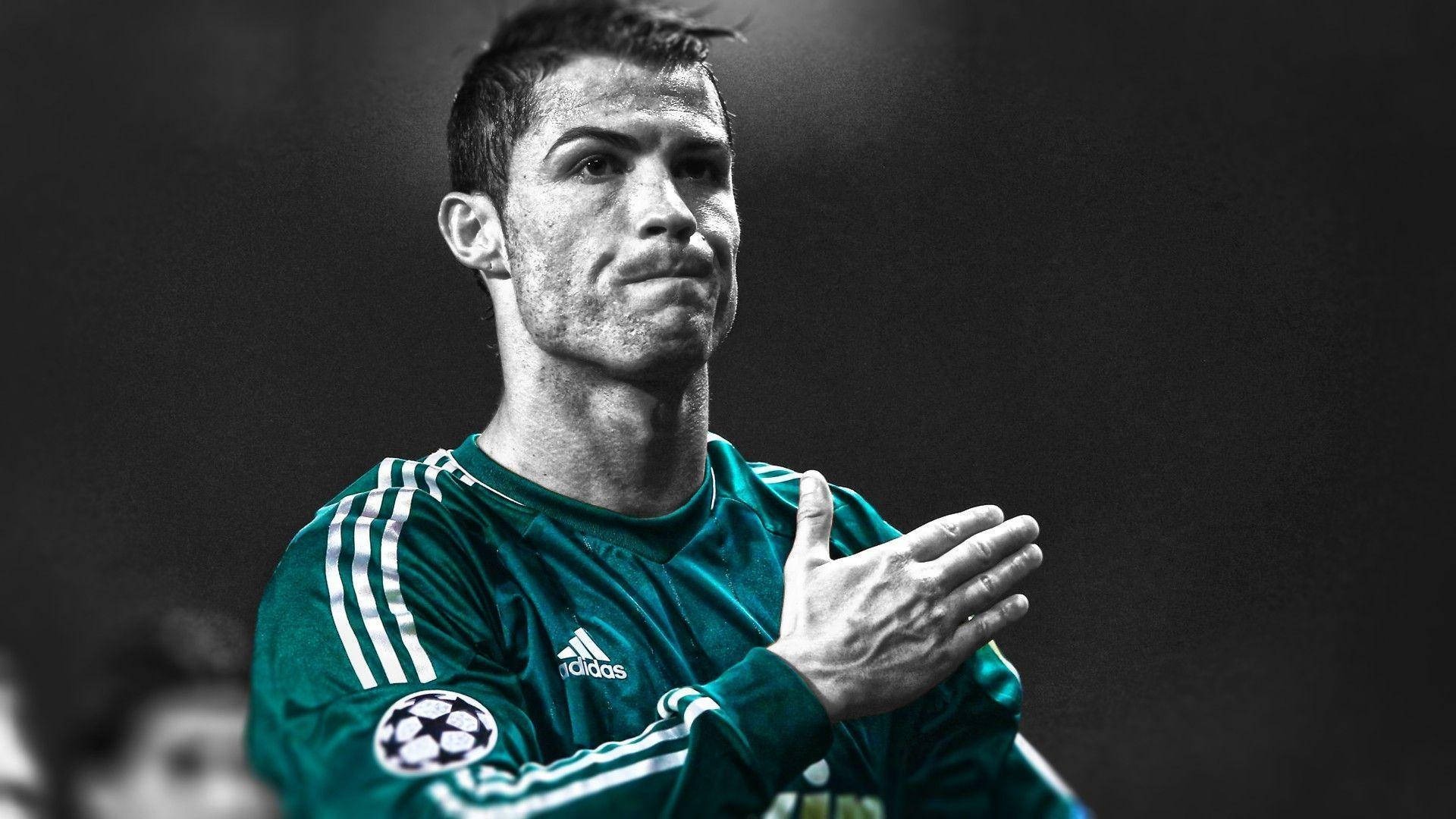 Hình nền Cristiano Ronaldo tín hiệu ngực.