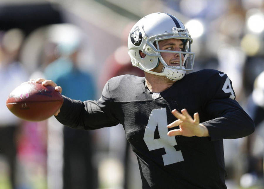Derek Carr đo lường cú ném Hình nền