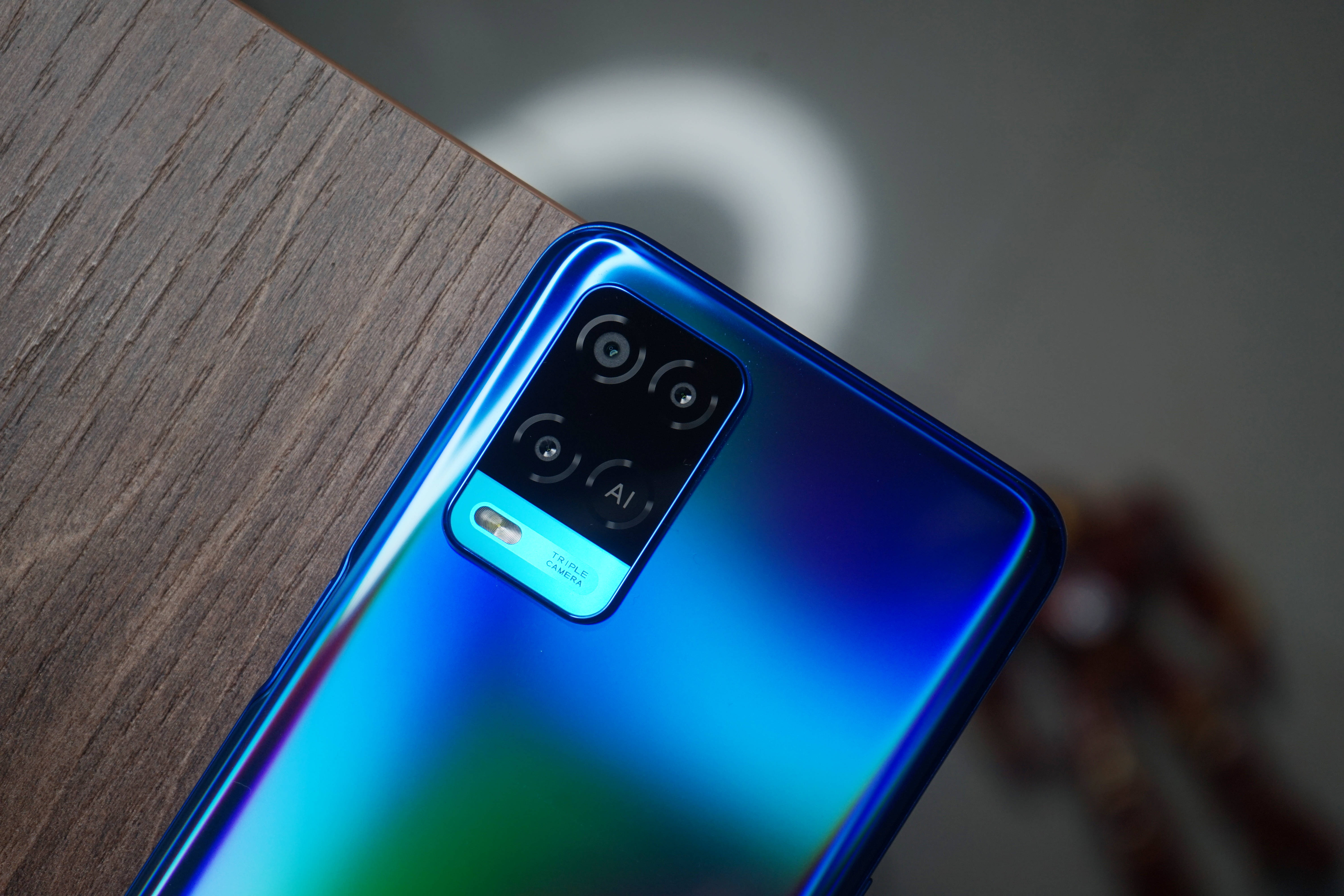 Điện thoại thông minh Android Oppo màu xanh Hình nền
