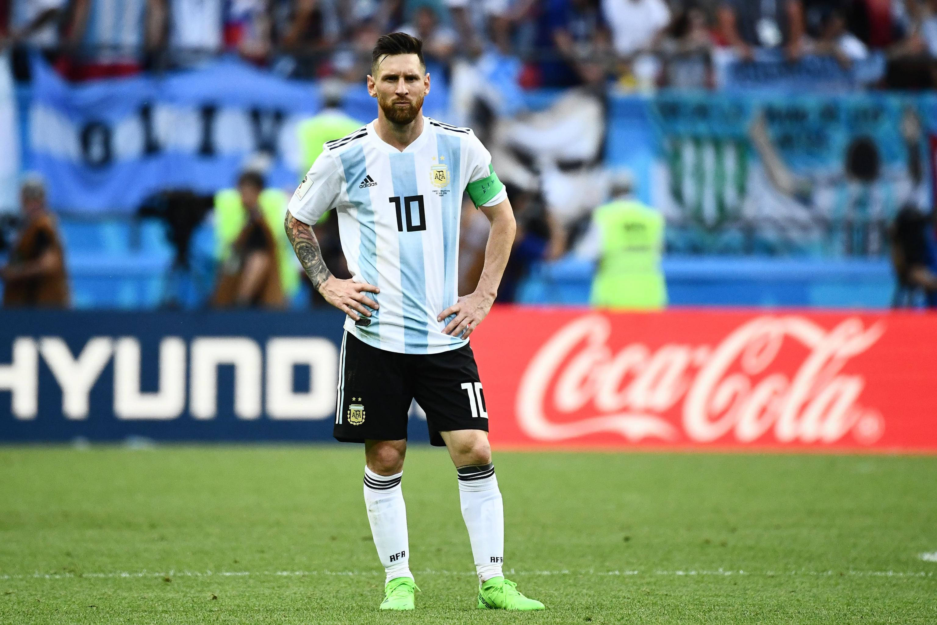 Đội tuyển bóng đá quốc gia Argentina Messi khoảnh khắc thi đấu Hình nền
