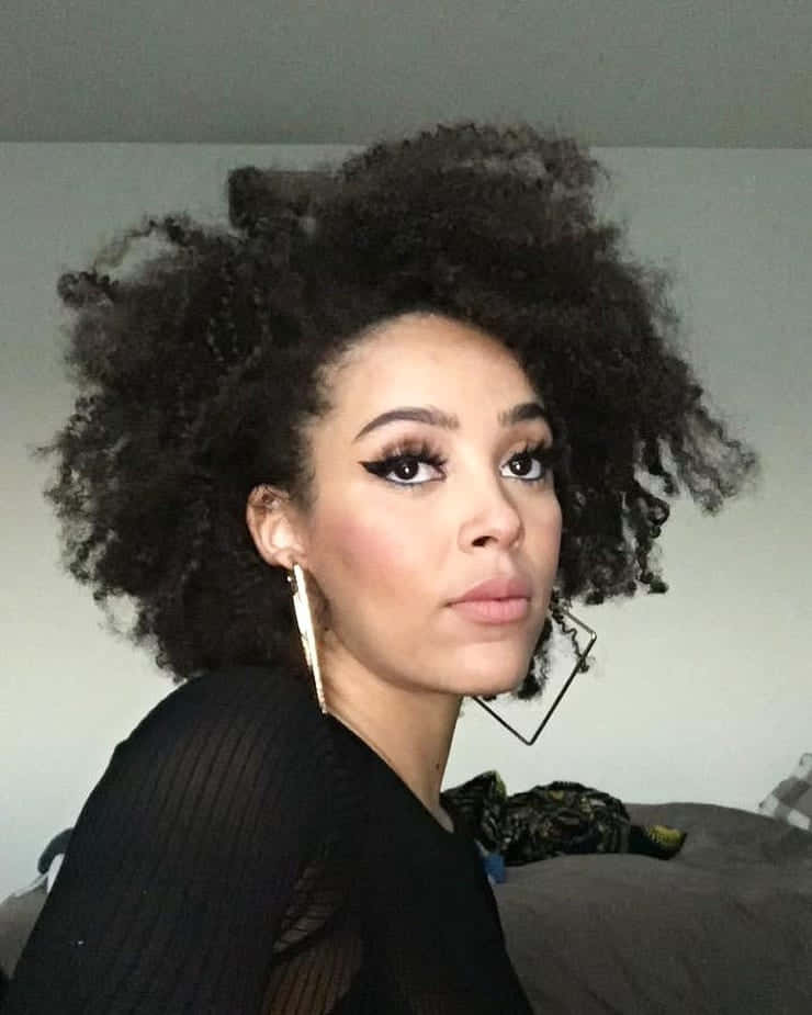 Doja Cat tỏa sáng với năng lượng tích cực và phong cách Hình nền
