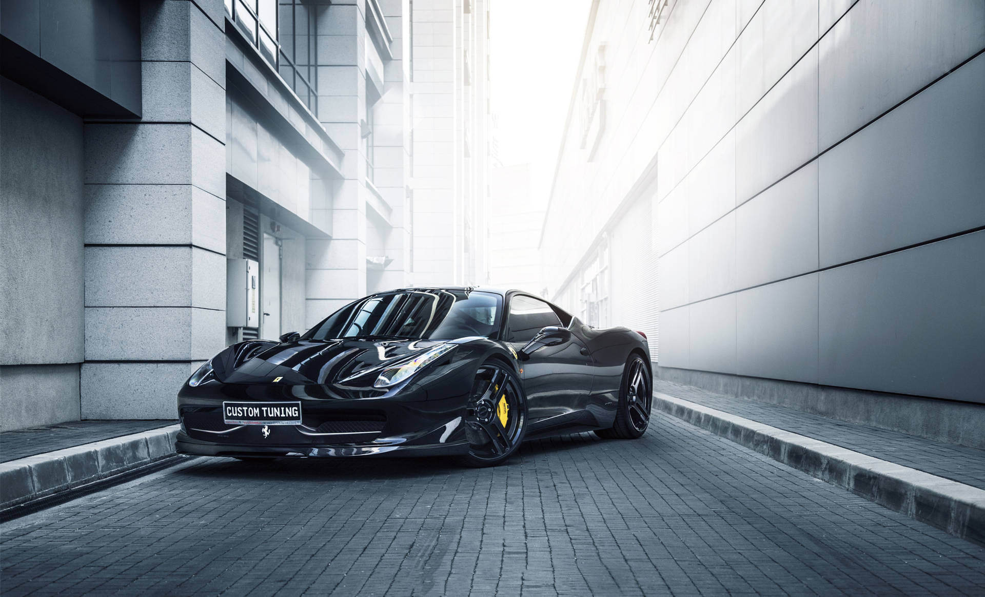 Hình nền Ferrari 458 Italia được độ bởi Novitec màu xám sáng.