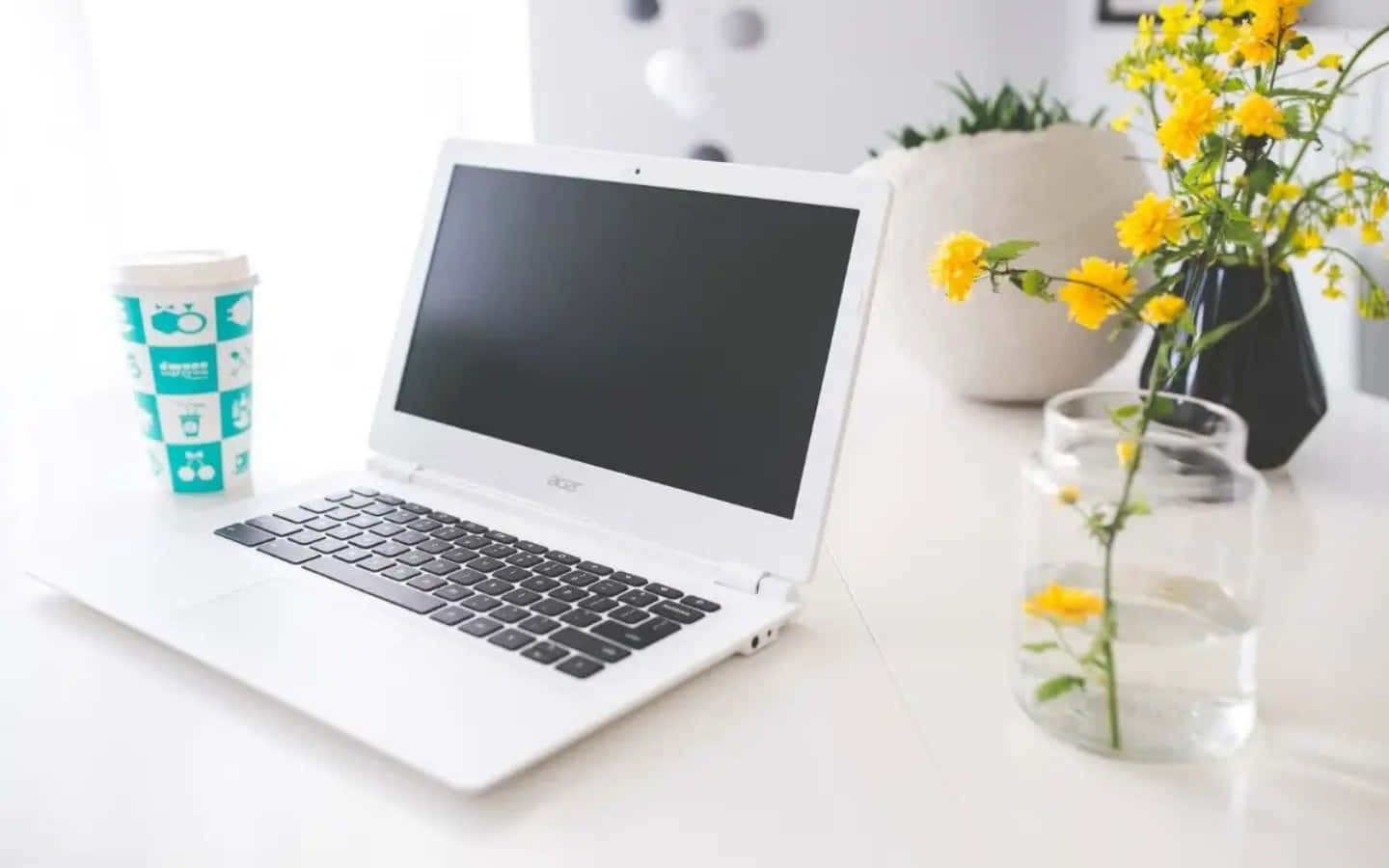 Giữ công việc của bạn hiệu quả và ngăn nắp với Chromebook Hình nền