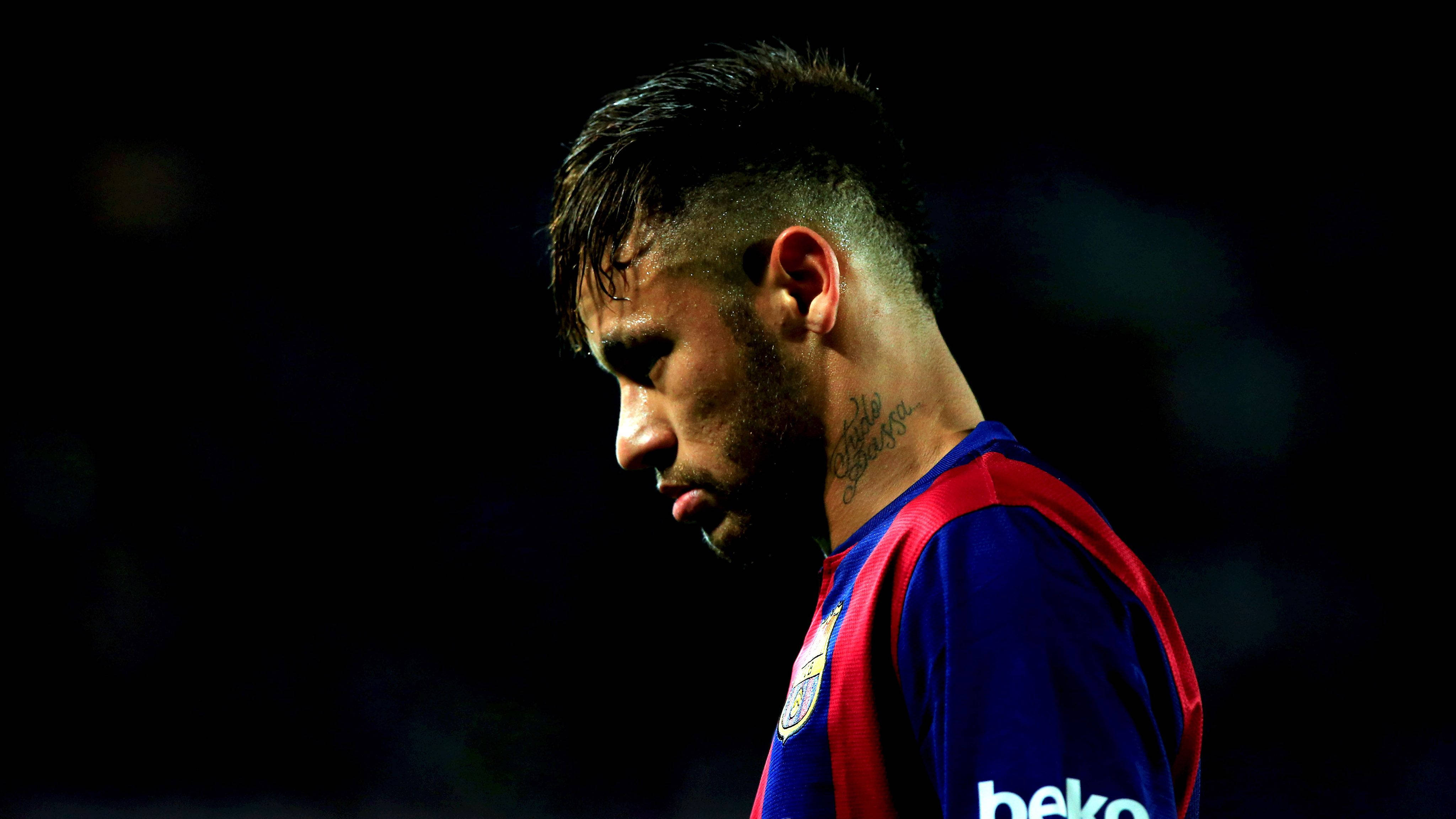 Góc nhìn nghiêng của Neymar Jr. Hình nền