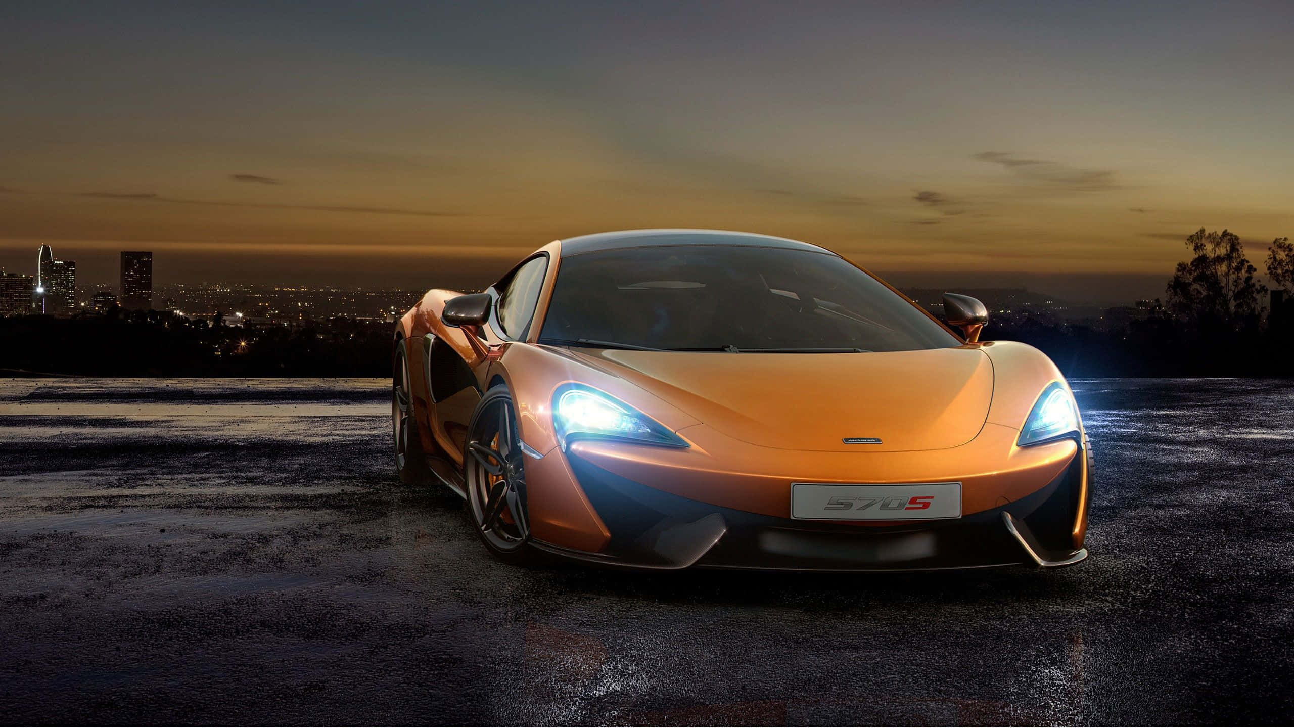 Hình ảnh xe McLaren màu vàng ngầu Hình nền