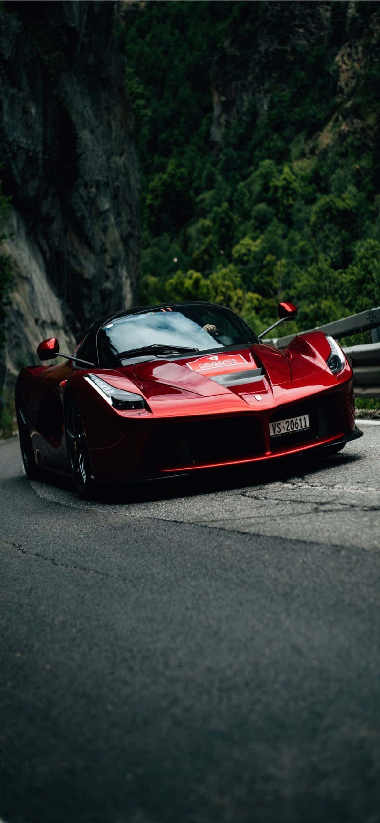 Hình nền Ferrari cho iPhone XS Max - LaFerrari đỏ bóng Hình nền