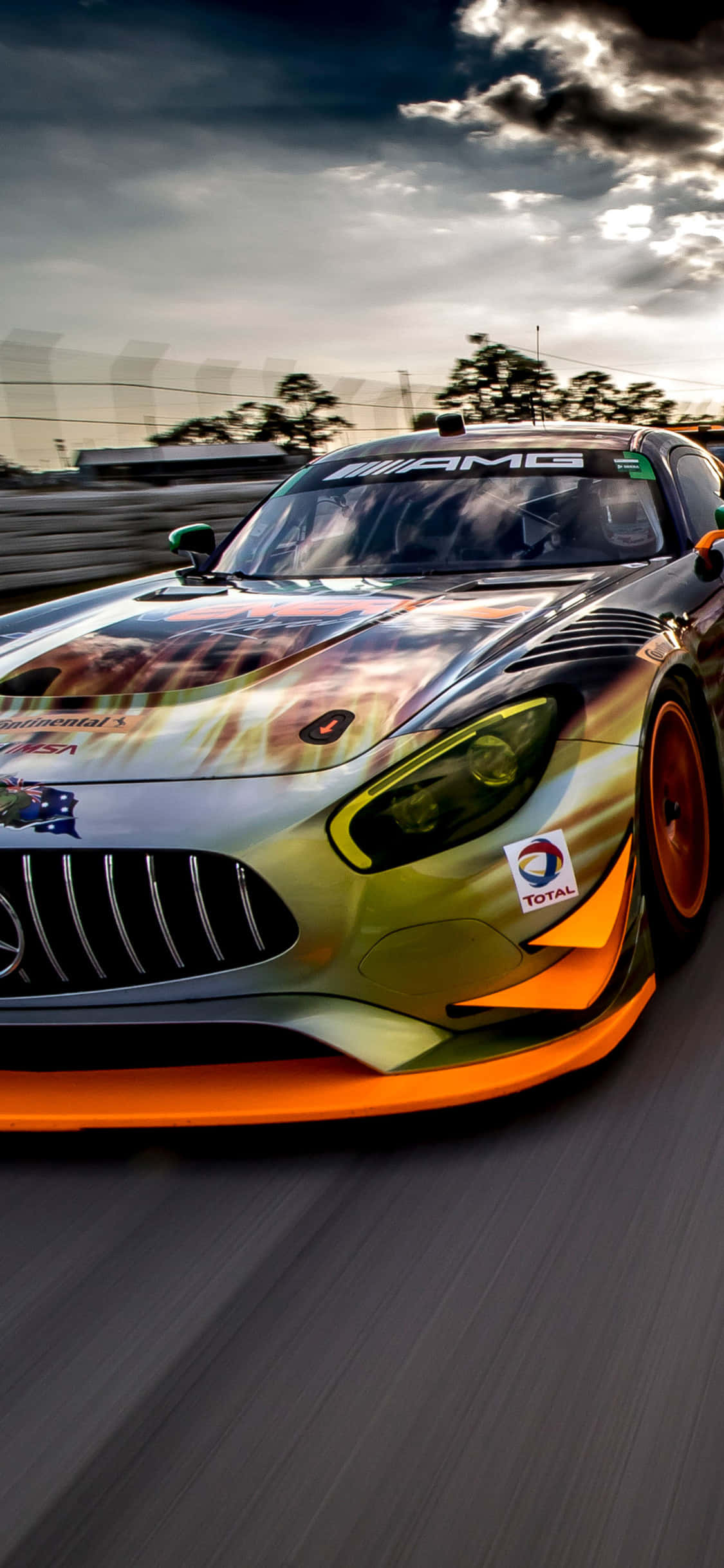 Hình nền iPhone X Amg Gt-r với họa tiết da báo Hình nền