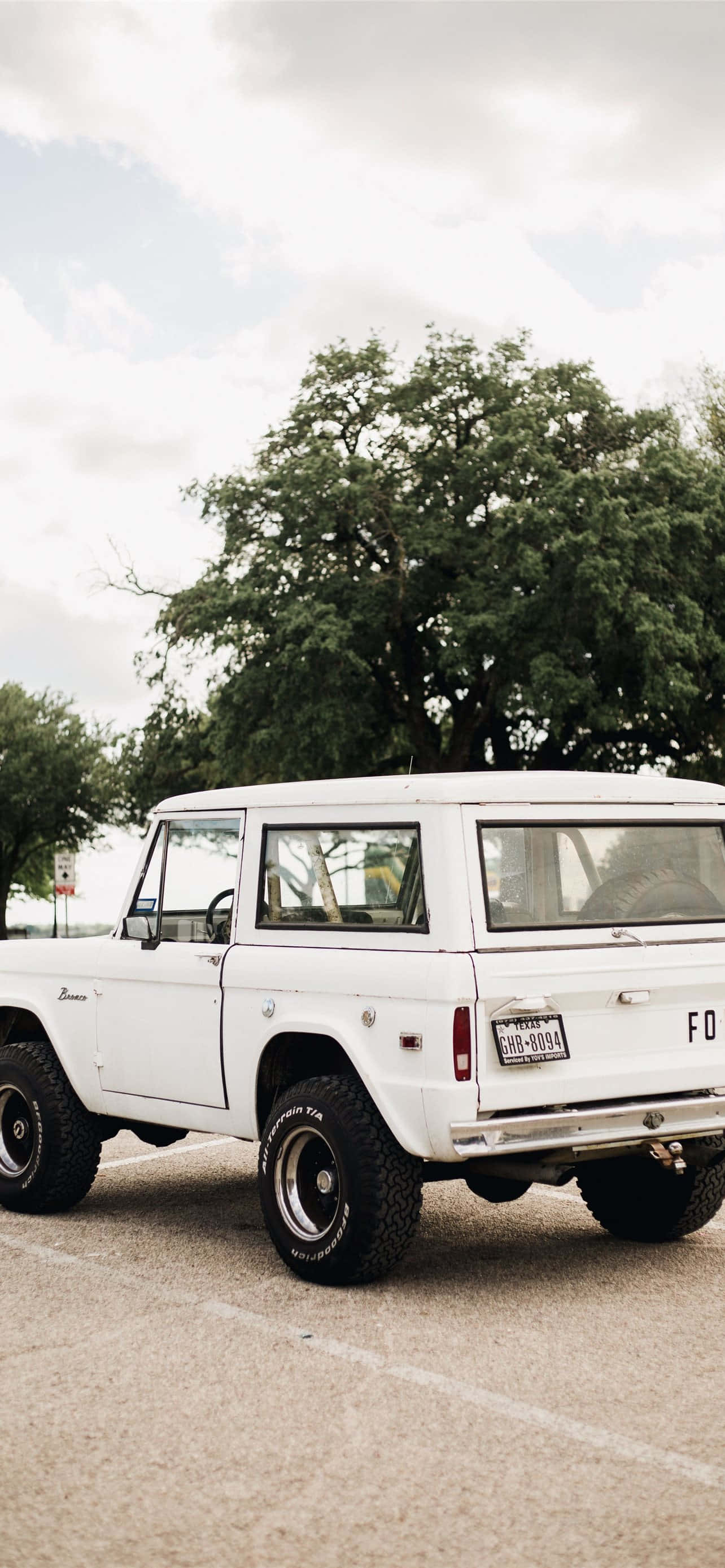 Hình nền iPhone XS Max Project Cars 2 Xe Ford Bronco Trắng Hình nền