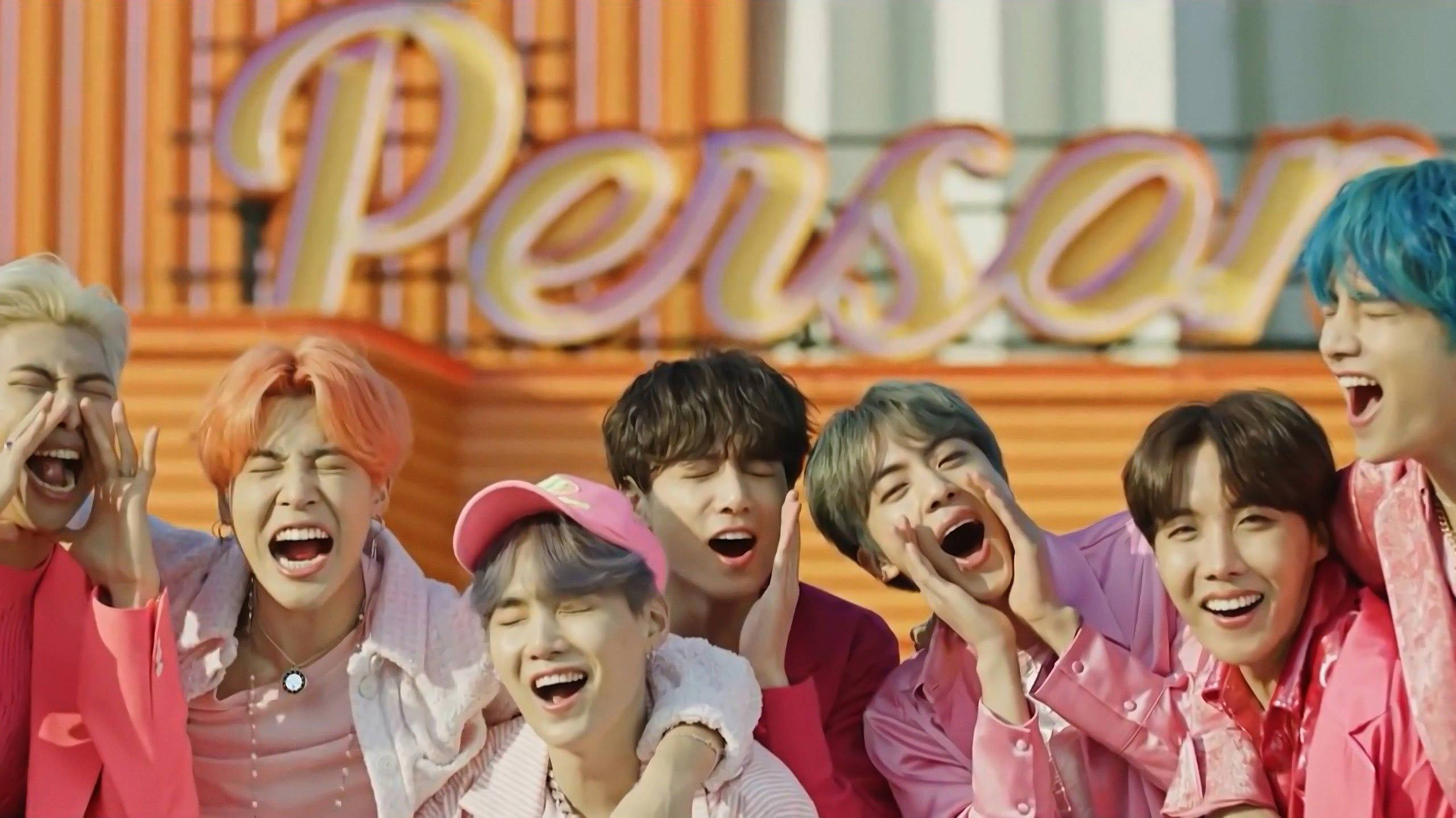 Hình nền máy tính BTS Boy With Luv Hình nền
