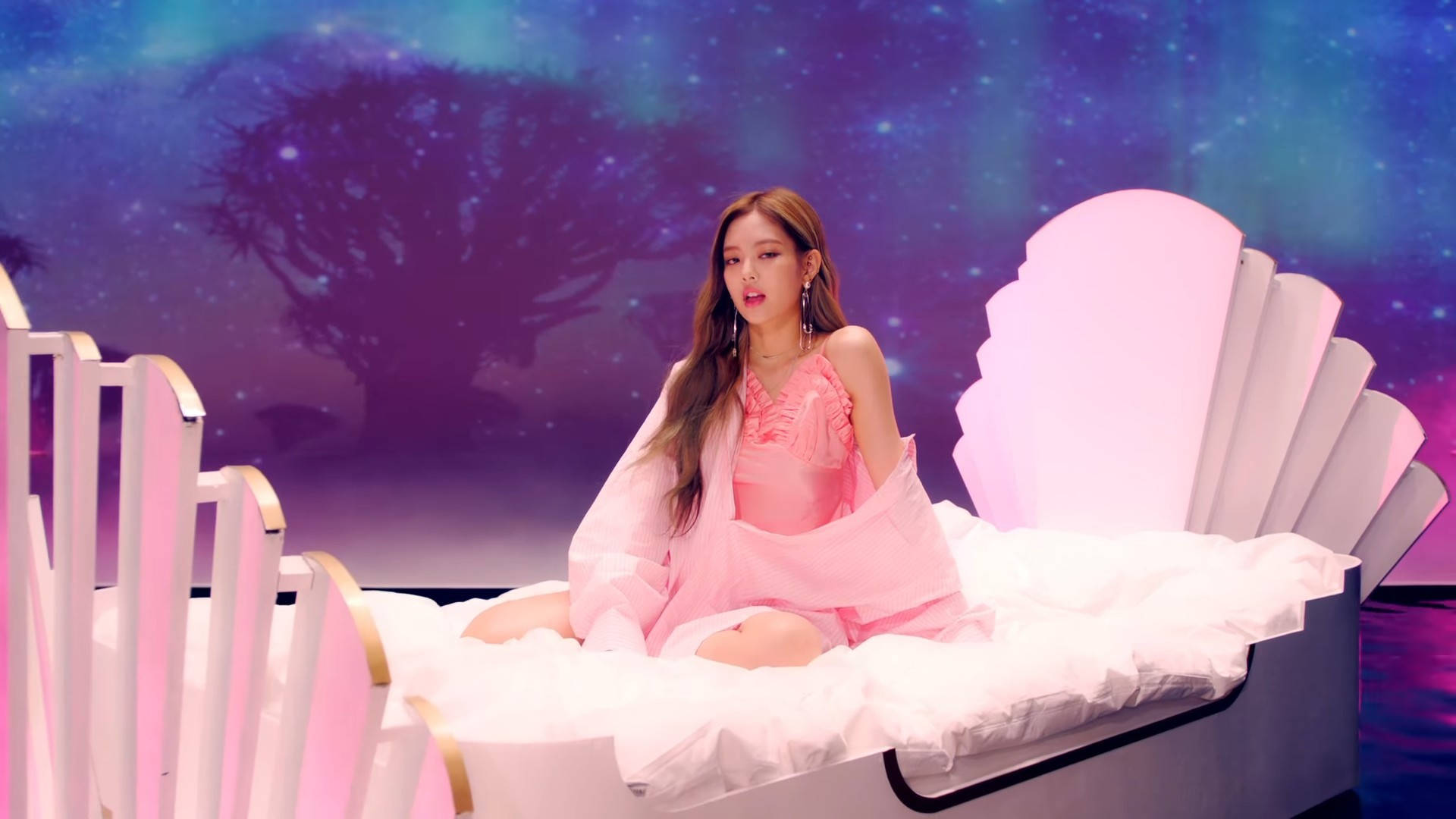 Jennie từ nhóm nhạc K-pop Blackpink trong MV As If It's Your Last Hình nền