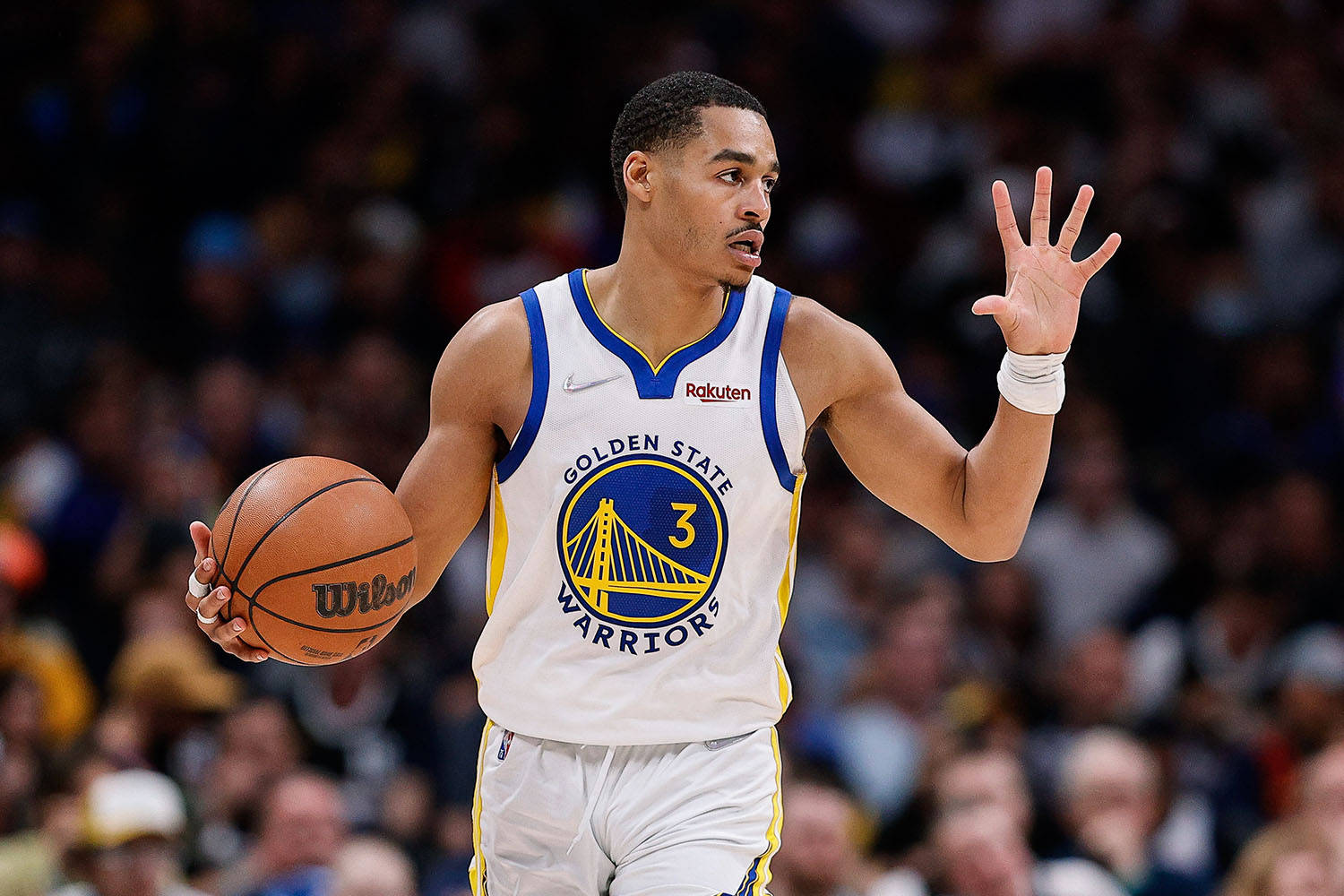 Jordan Poole giơ tay — Bóng rổ GIF Hình nền