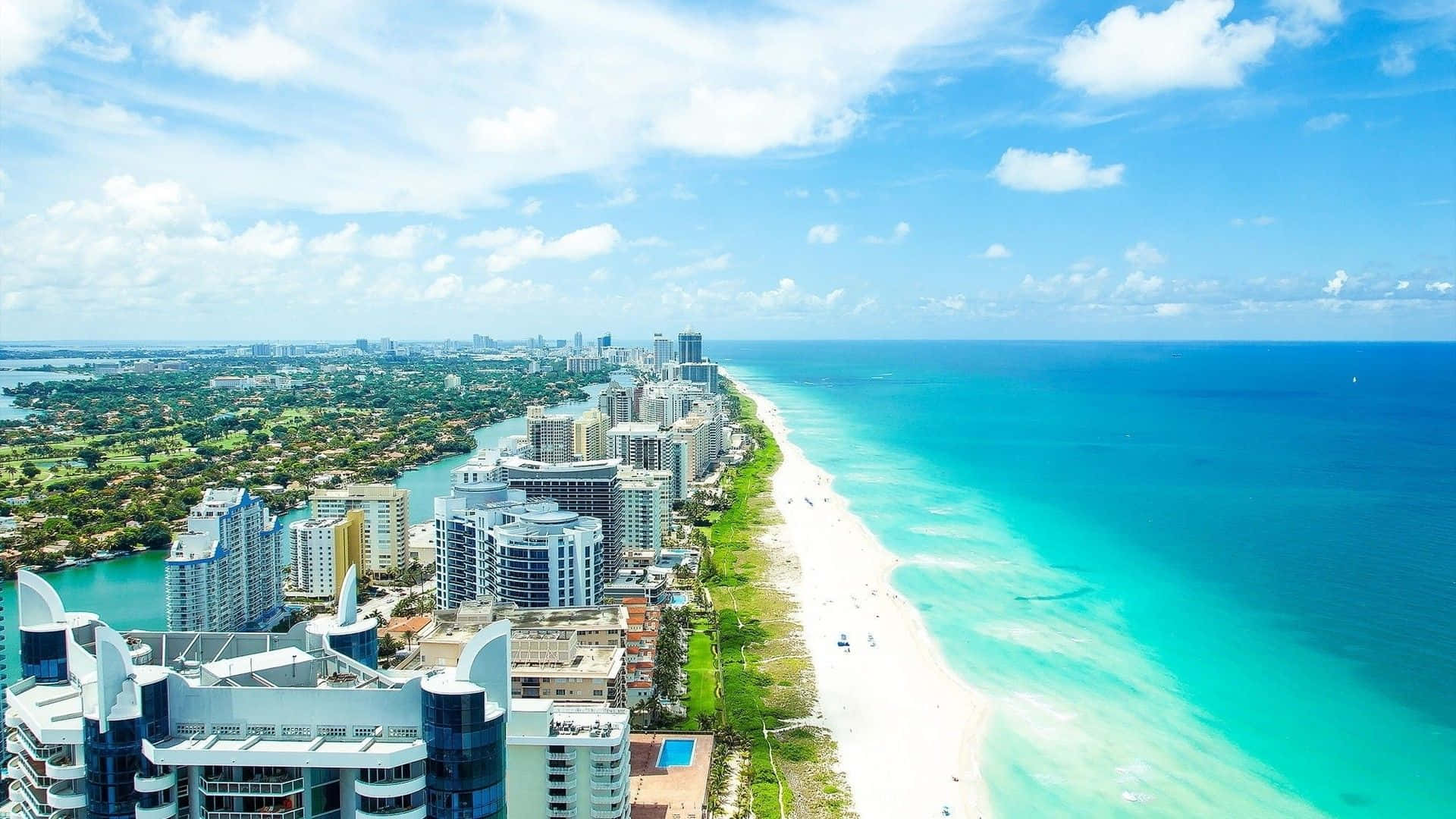Khách sạn Miami Beach vào ban ngày Hình nền
