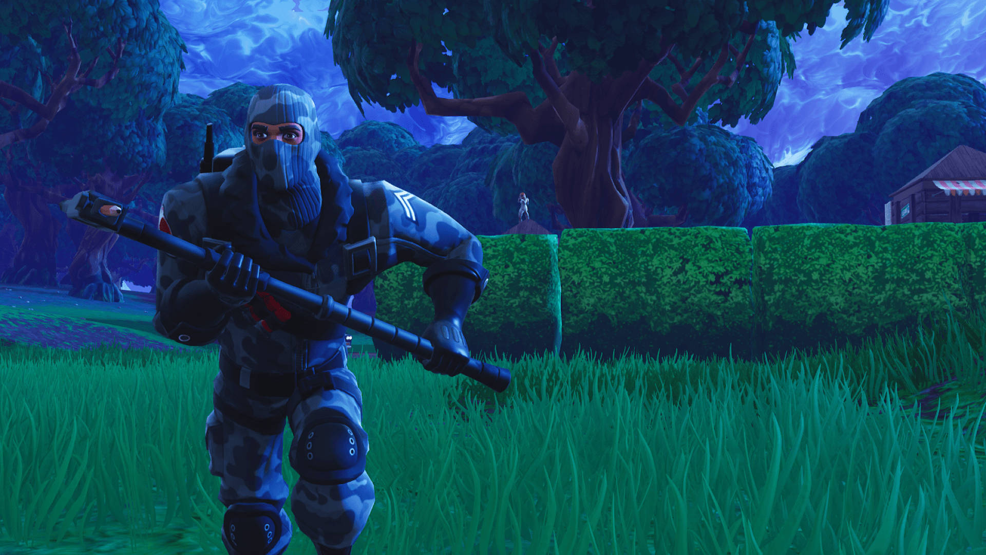 Havoc đang chạy vào ban đêm với một cái cuốc trong game Fortnite hình nền HD.