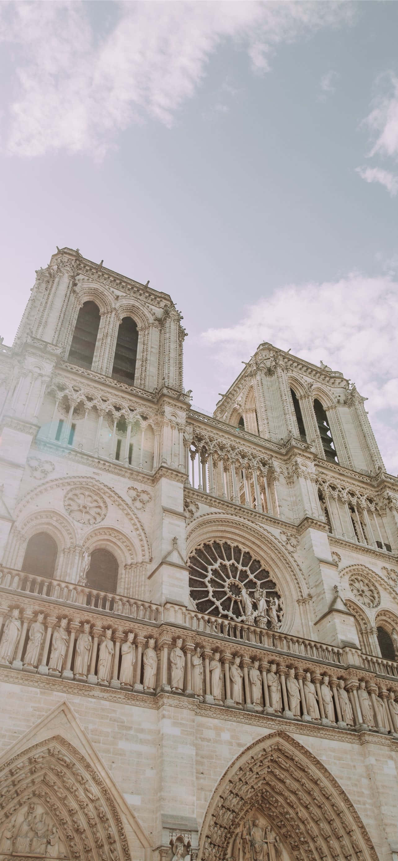 Kiến Trúc Mặt Tiền Nhà Thờ Đức Bà Notre Dame Hình nền