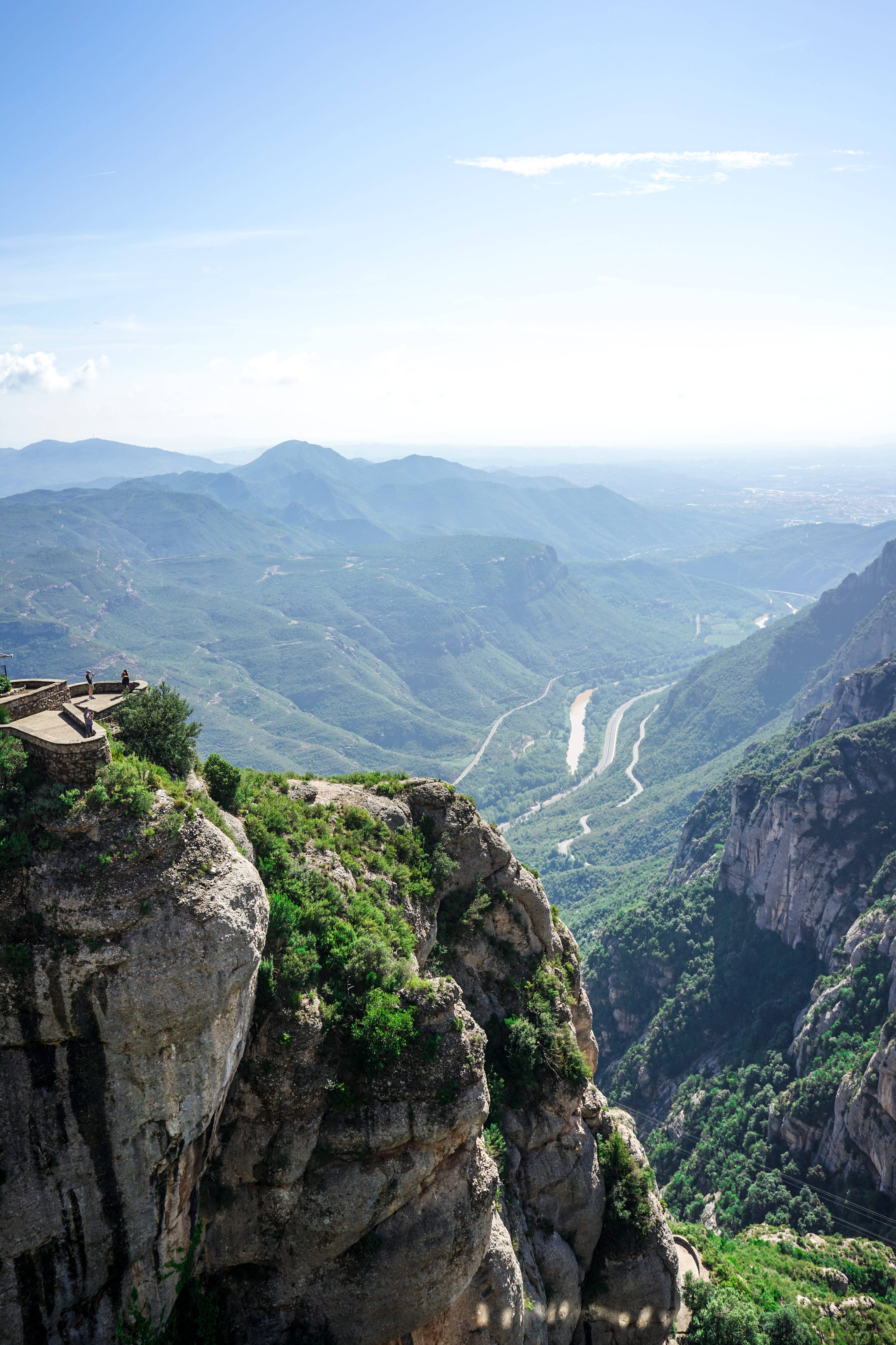 Leo Núi Montserrat Hình nền