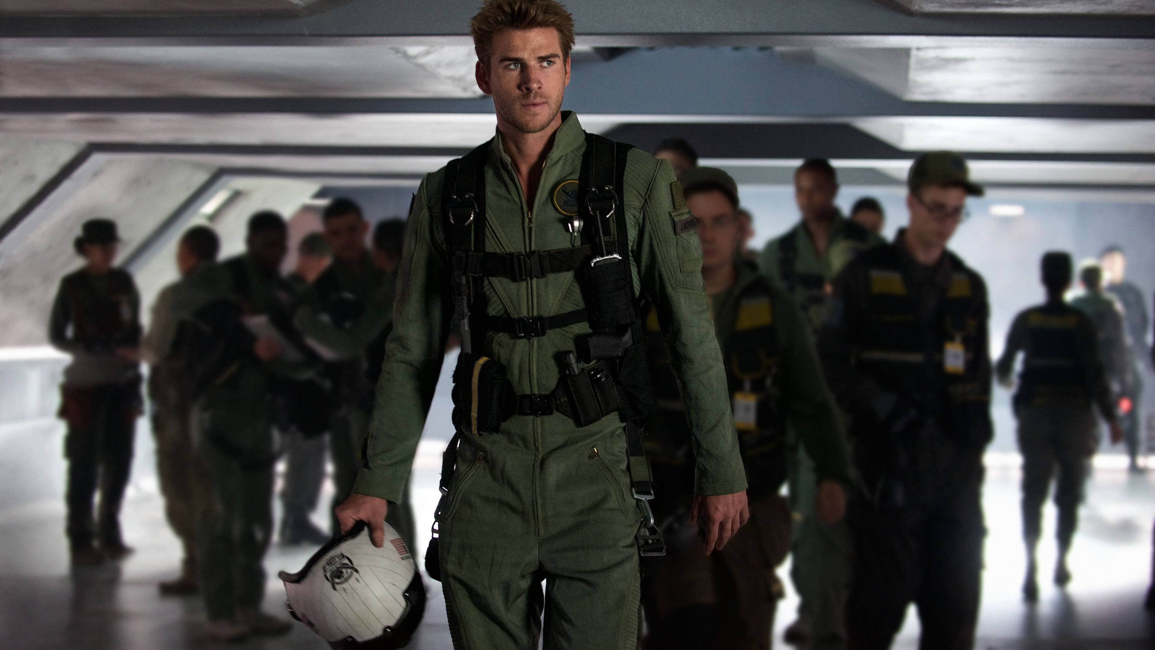 Liam Hemsworth Independence Day Hình nền
