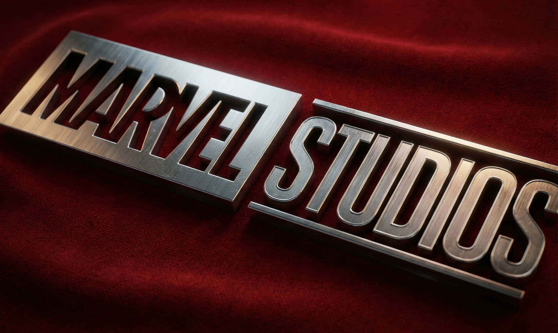 Marvel Studios, Marvel, MCU, Logo, Điện ảnh, Phim, Avengers, Kim loại chải, Thép, Nhung đỏ, Kết cấu, Sang trọng, Tối giản, 4K, HD, Hình nền máy tính, Siêu anh hùng, Giải trí, Hình nền máy tính tối giản sang trọng Marvel Studios, Logo kim loại Marvel Studios trên nền nhung đỏ 4K