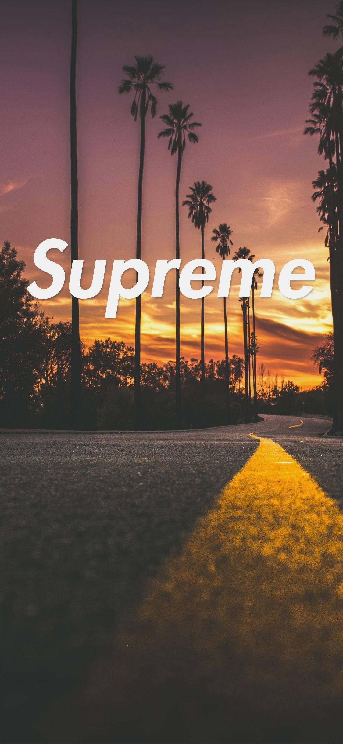 Logo Supreme cam trên đường Hình nền