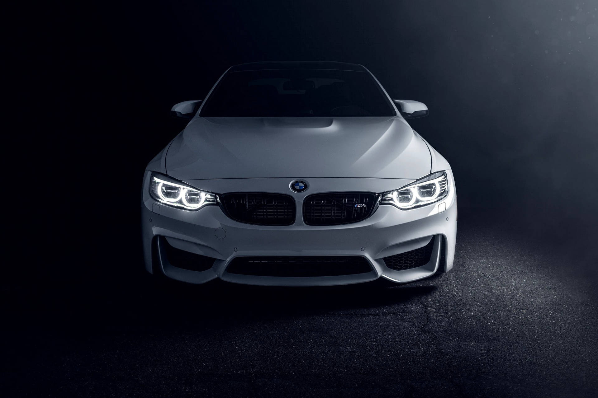 M4 BMW Trắng Cho Laptop — Xe hơi GIF Hình nền