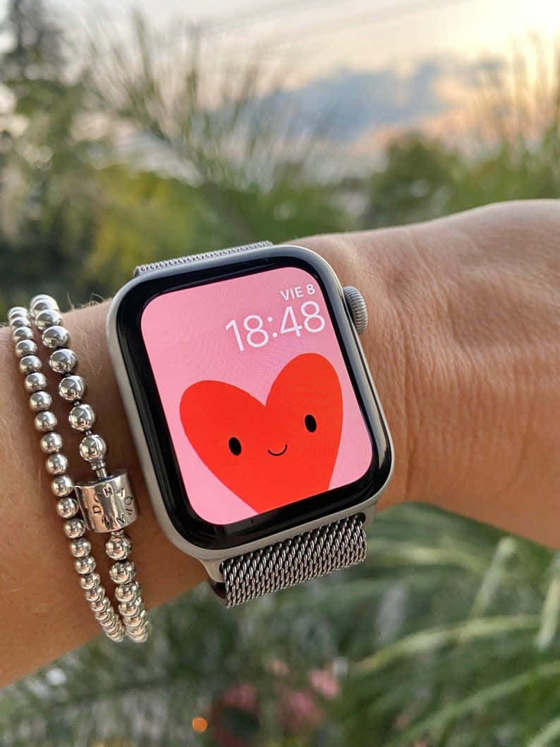 Mặt đồng hồ Apple Watch dễ thương hình trái tim Hình nền