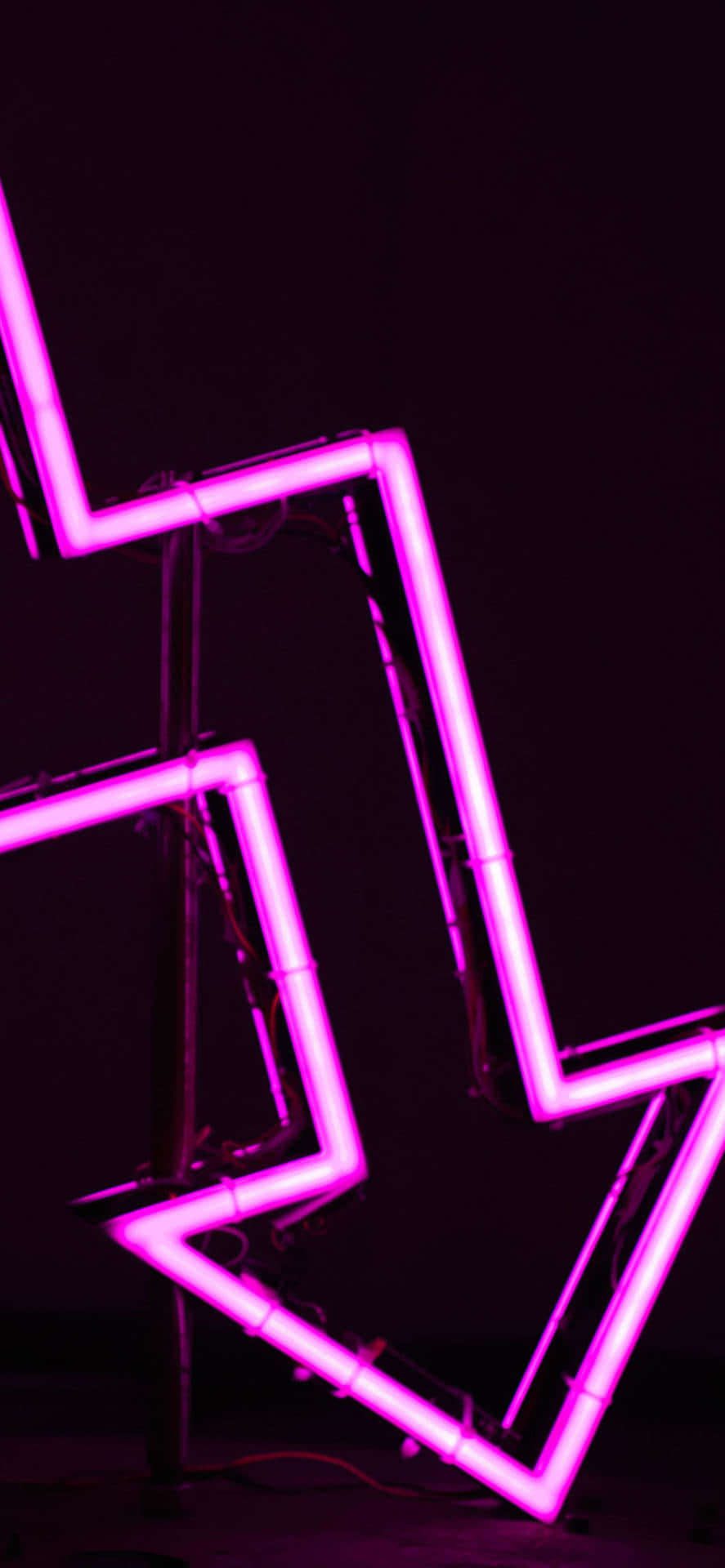 một biển hiệu neon có tia chớp trên đó Hình nền