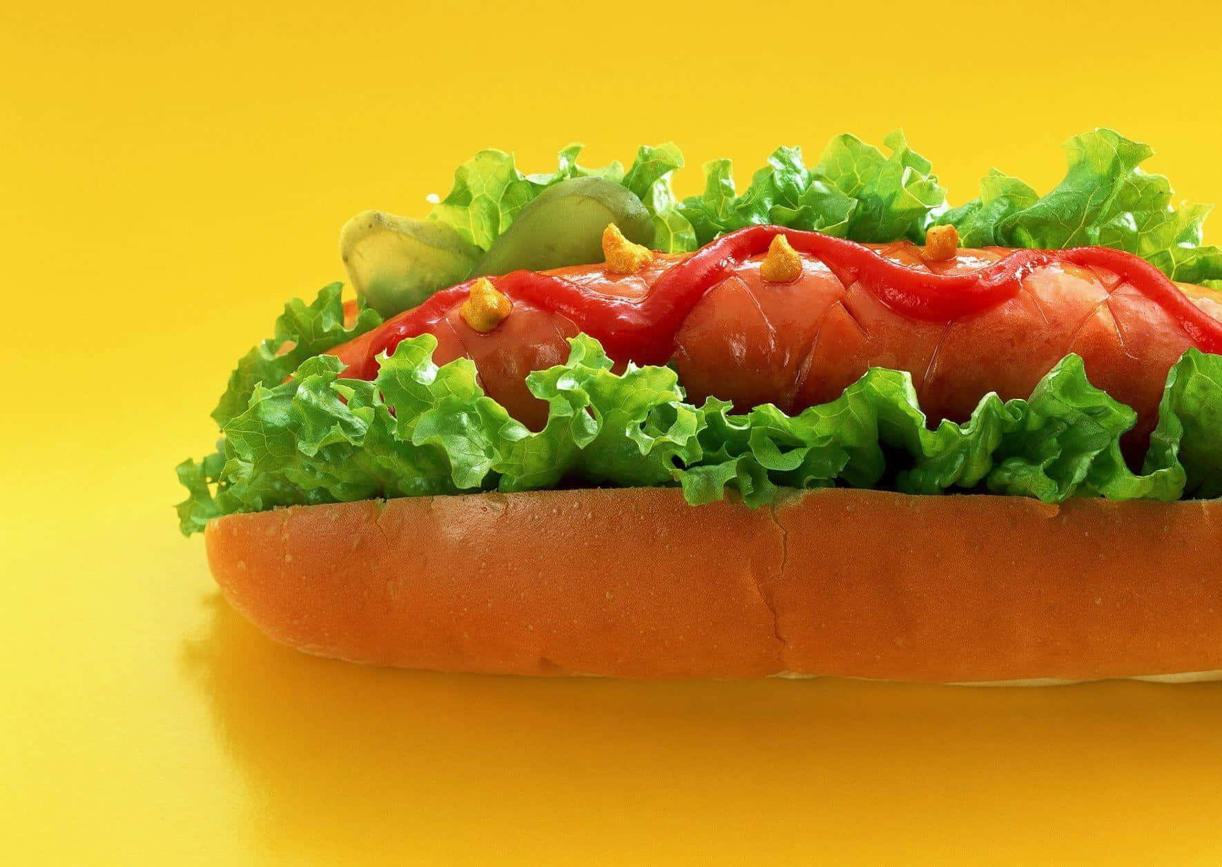 một cây xúc xích kẹp bánh mì Hình nền